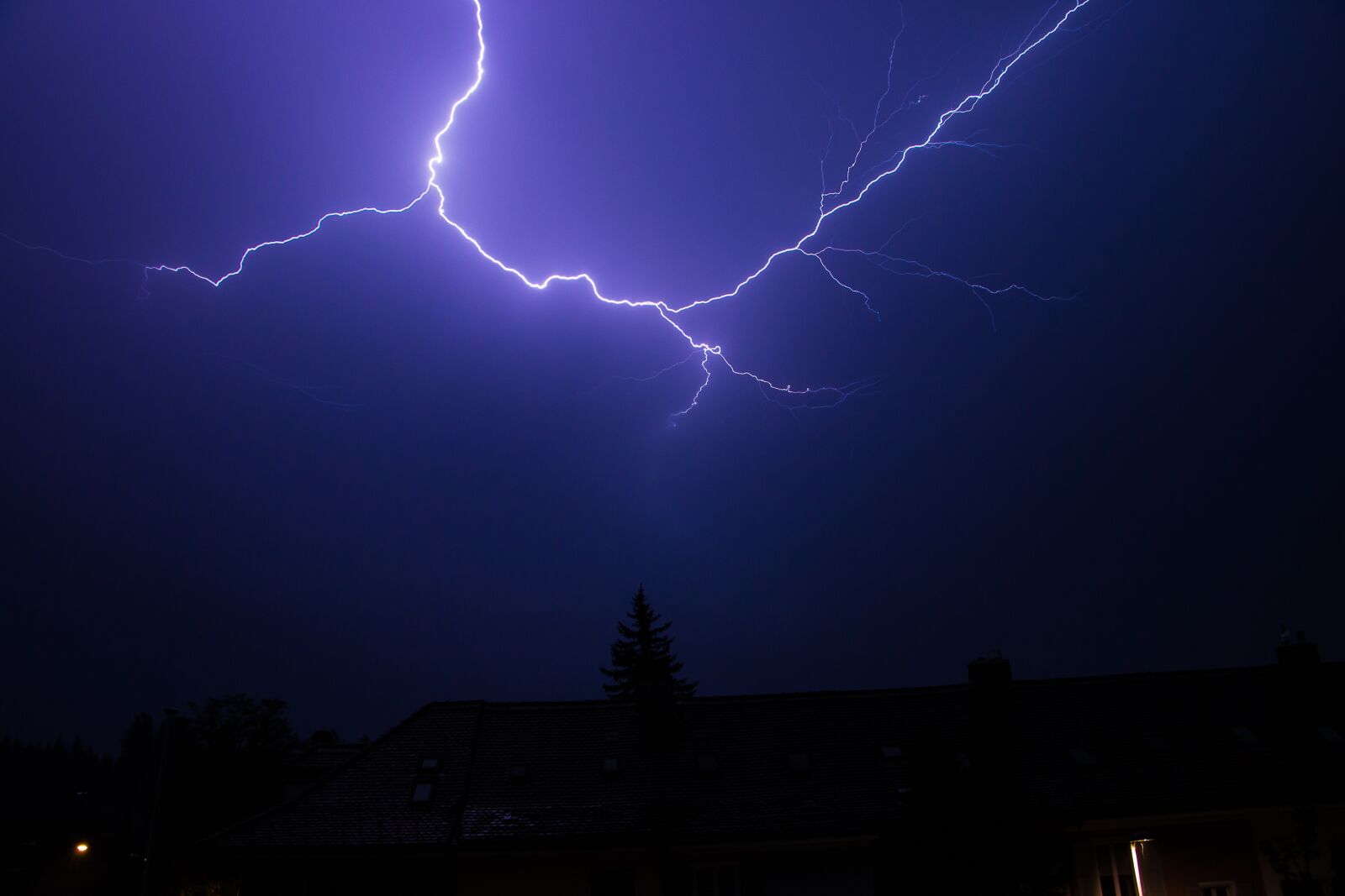Canon EOS 70D sample photo. Flash, thunderstorm, summer thunderstorm photography