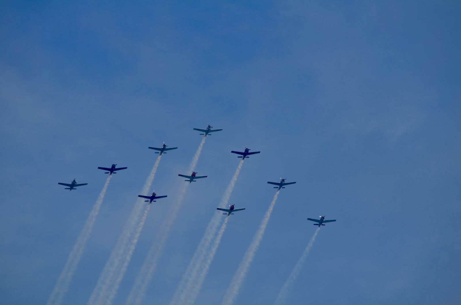 Nikon D5100 sample photo. Airshow, formation, smoke photography