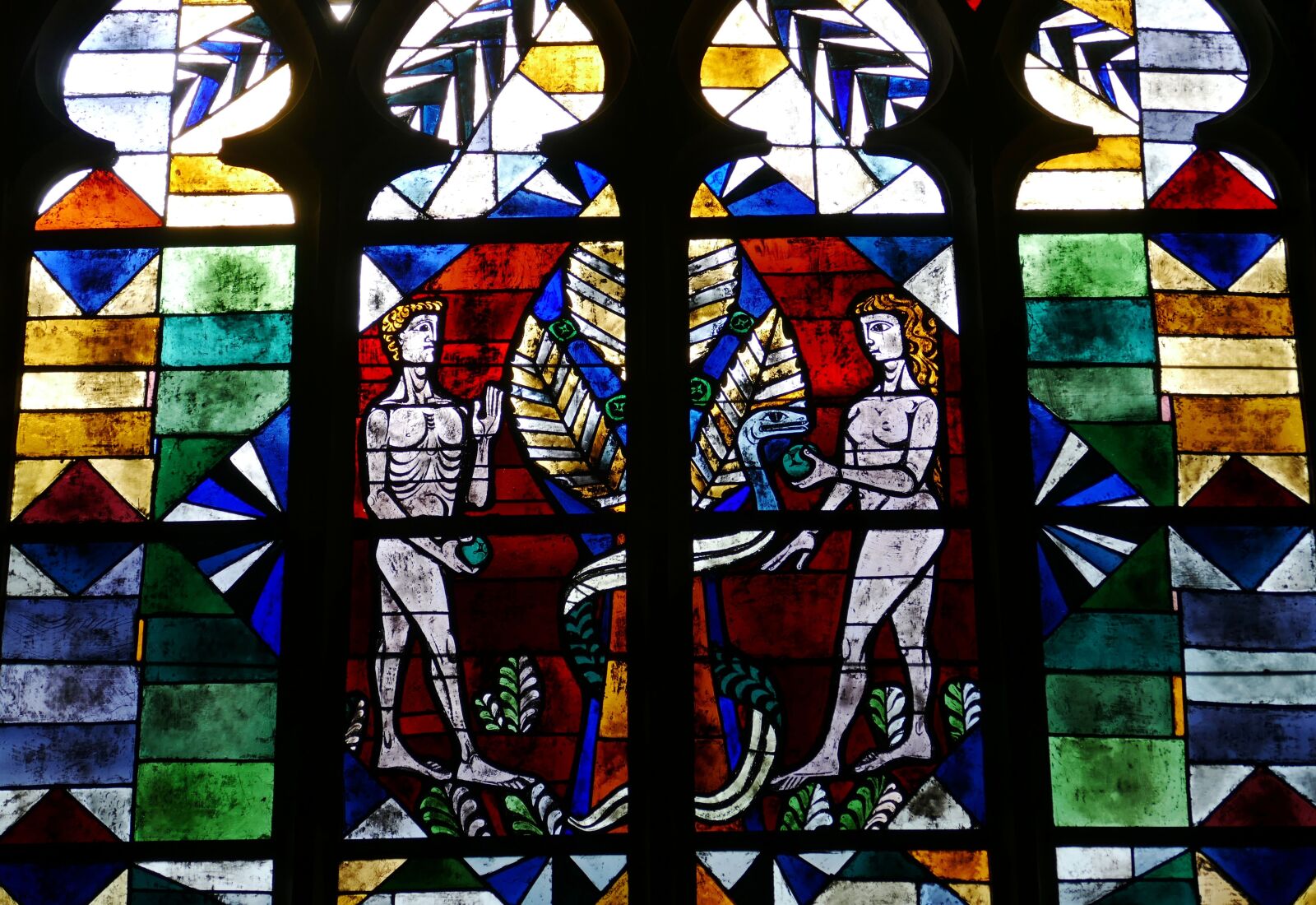 Panasonic Lumix DMC-FZ1000 sample photo. Church window, church, faith photography