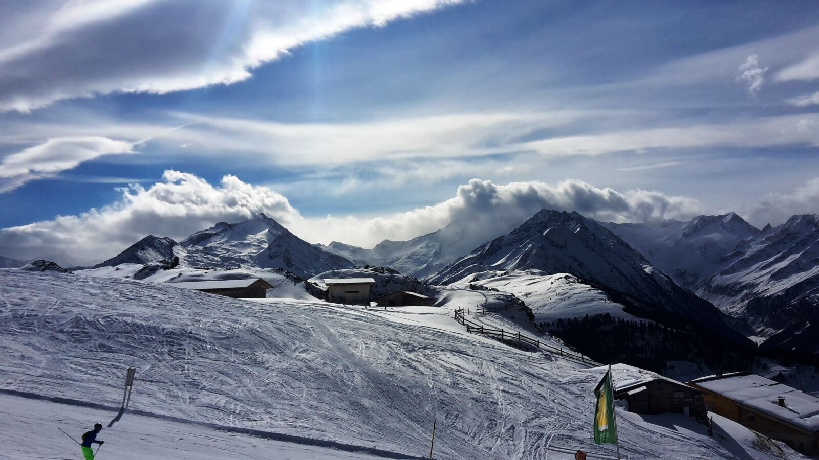 Samsung Galaxy S5 Mini sample photo. Mountains, clouds, schne photography