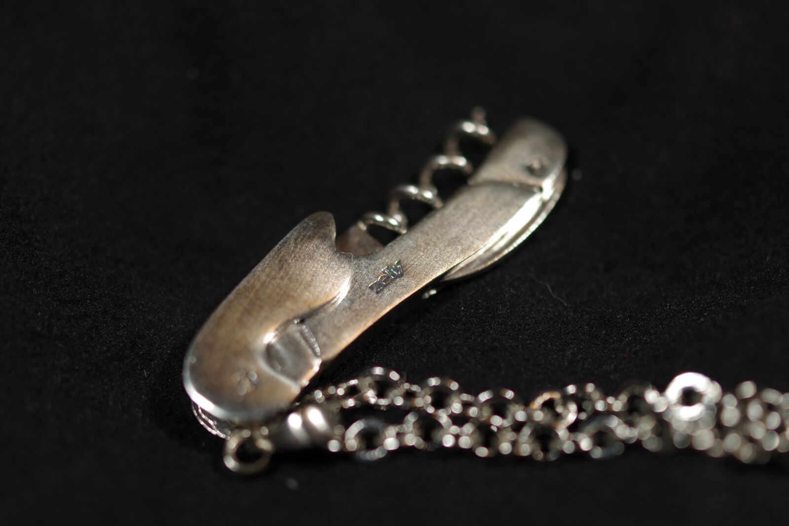 Pentax KP sample photo. Silver jewellery, silver, jewelry photography