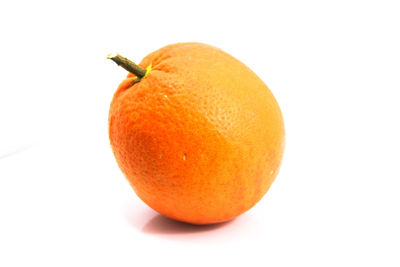Canon EOS 600D (Rebel EOS T3i / EOS Kiss X5) sample photo. Fruit, orange, white photography