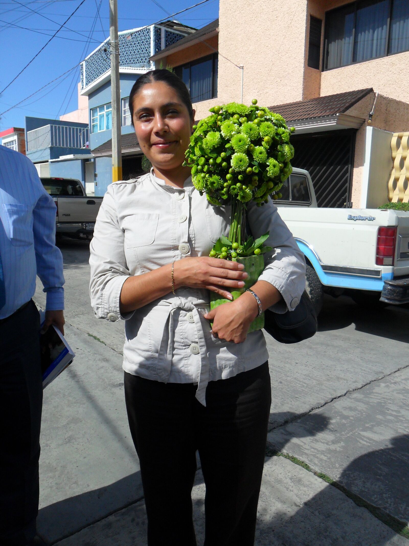 Samsung ES73 / VLUU ES73 /  SL605 sample photo. Flores, evento, amistad photography