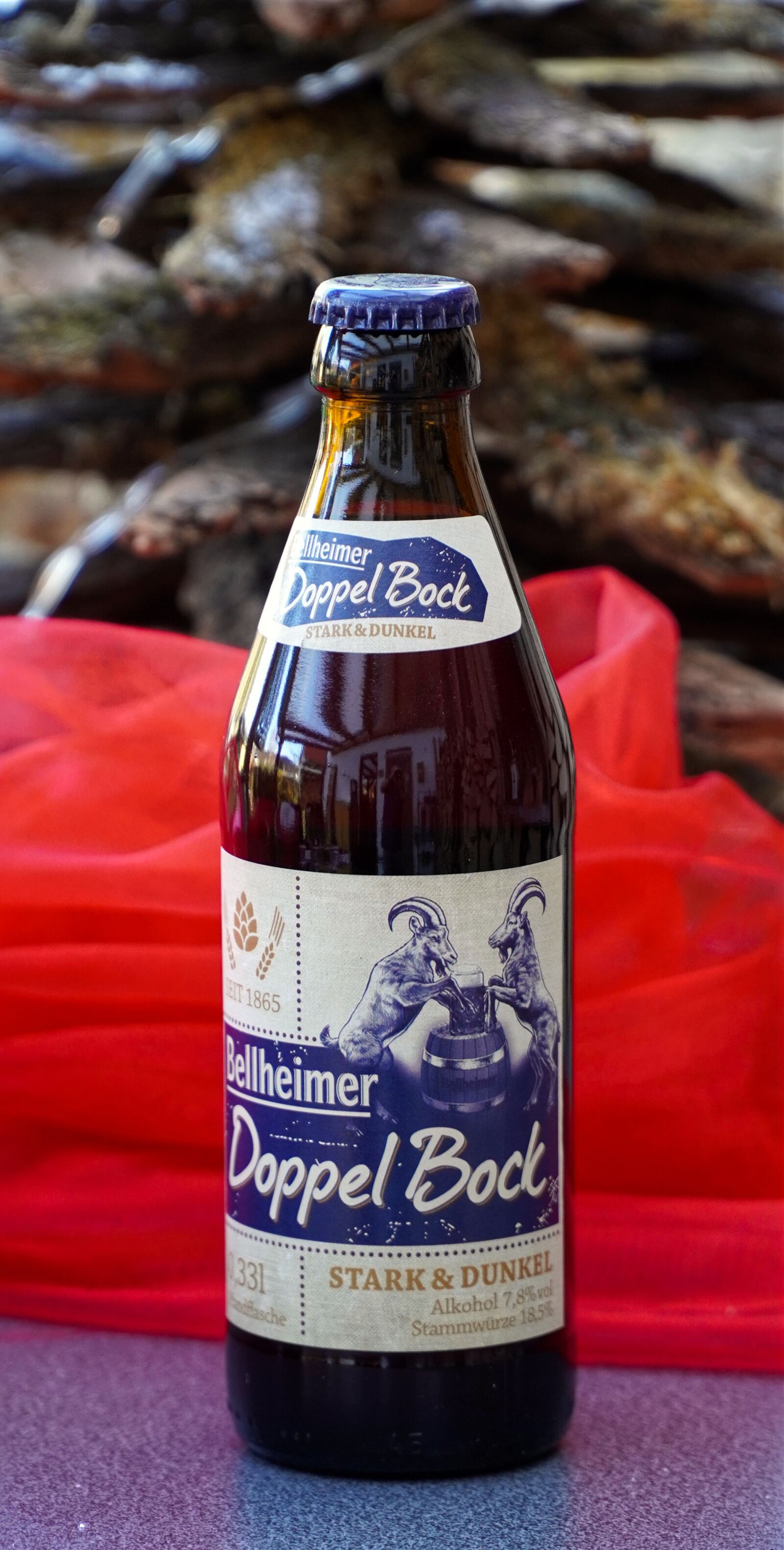Sony E PZ 18-105mm F4 G OSS sample photo. Beer, drink, bock beer photography