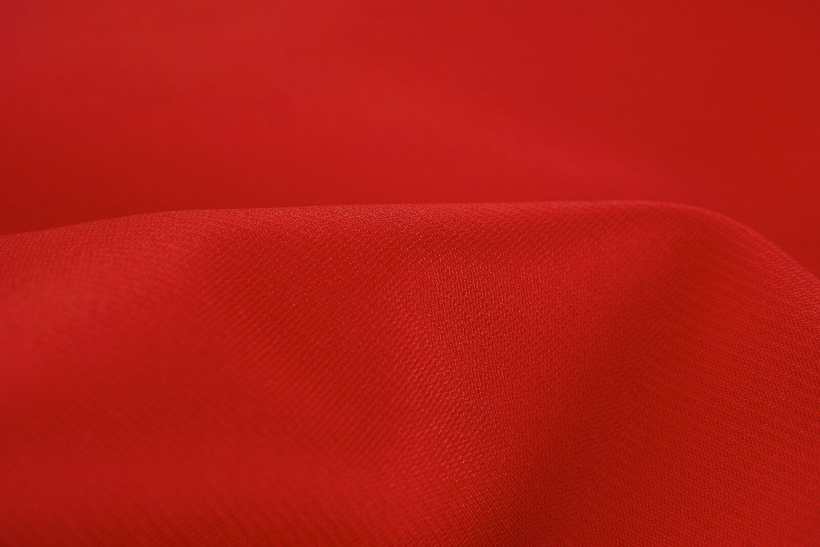 Sigma dp3 Quattro sample photo. Fabric, red, backgrounds photography