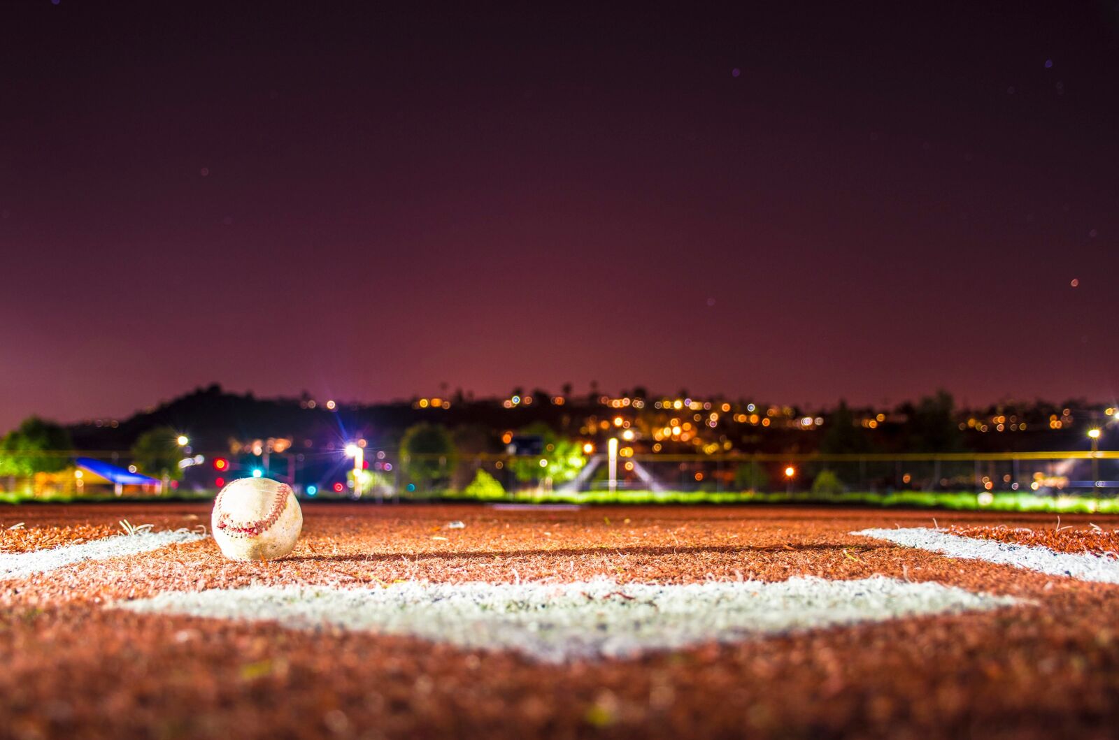 Nikon D5500 sample photo. Baseball, field, base photography