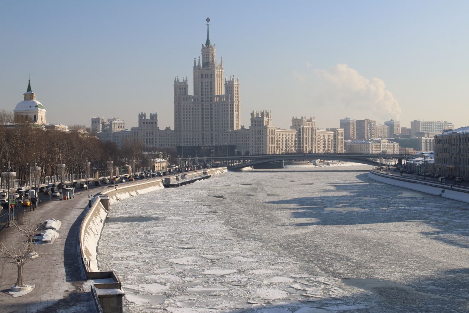 Canon EOS 77D (EOS 9000D / EOS 770D) sample photo. Megalopolis, panoramic, architecture photography