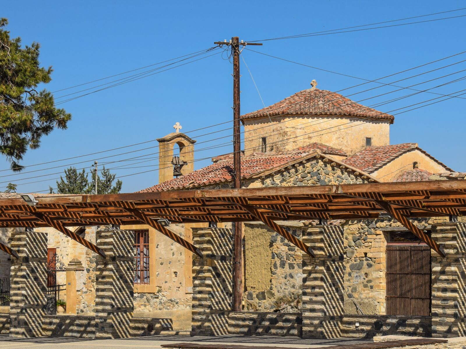 Nikon D3300 sample photo. Church, kiosk, square photography