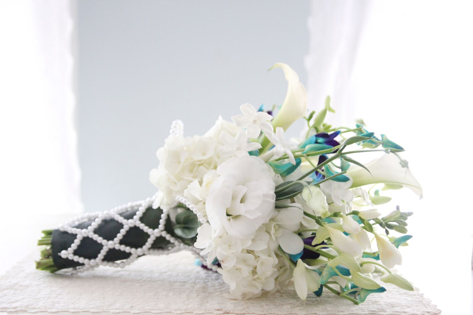 Canon EOS 60D sample photo. Bridal, flower, bouquet photography