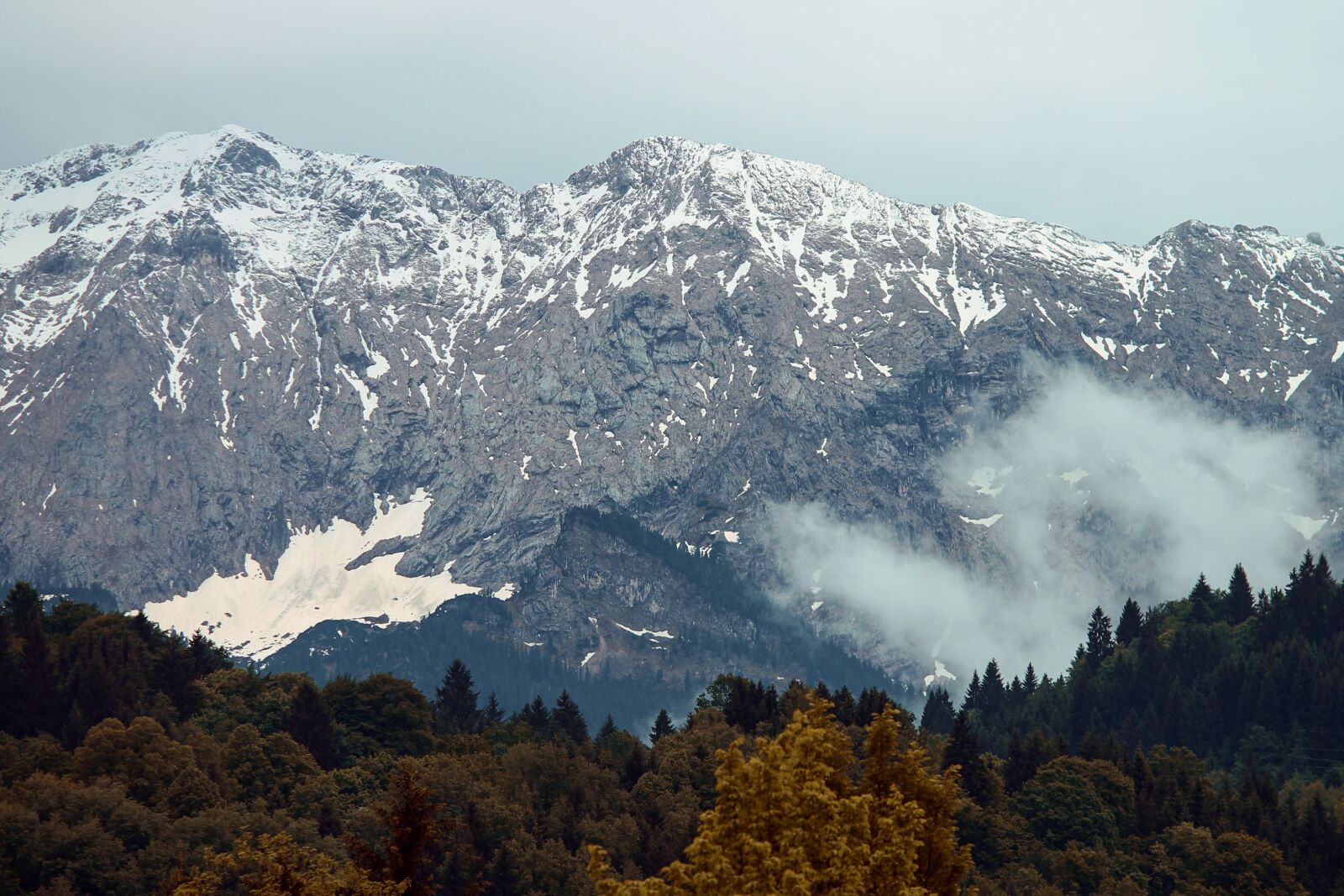 Canon EOS 1100D (EOS Rebel T3 / EOS Kiss X50) sample photo. Weather stones, alpine, wetterstein photography