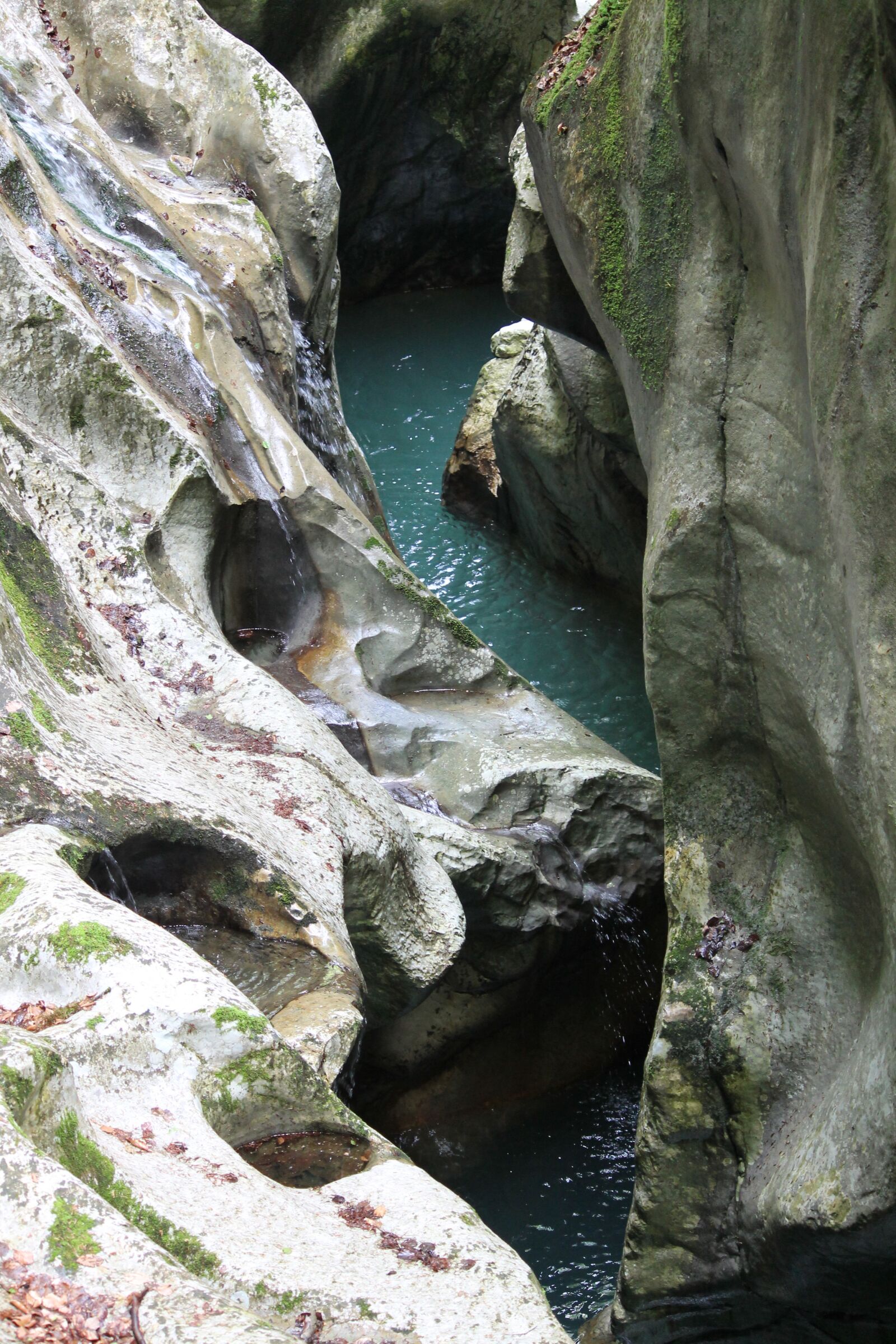 Canon EF-S 55-250mm F4-5.6 IS II sample photo. River, water, nature photography