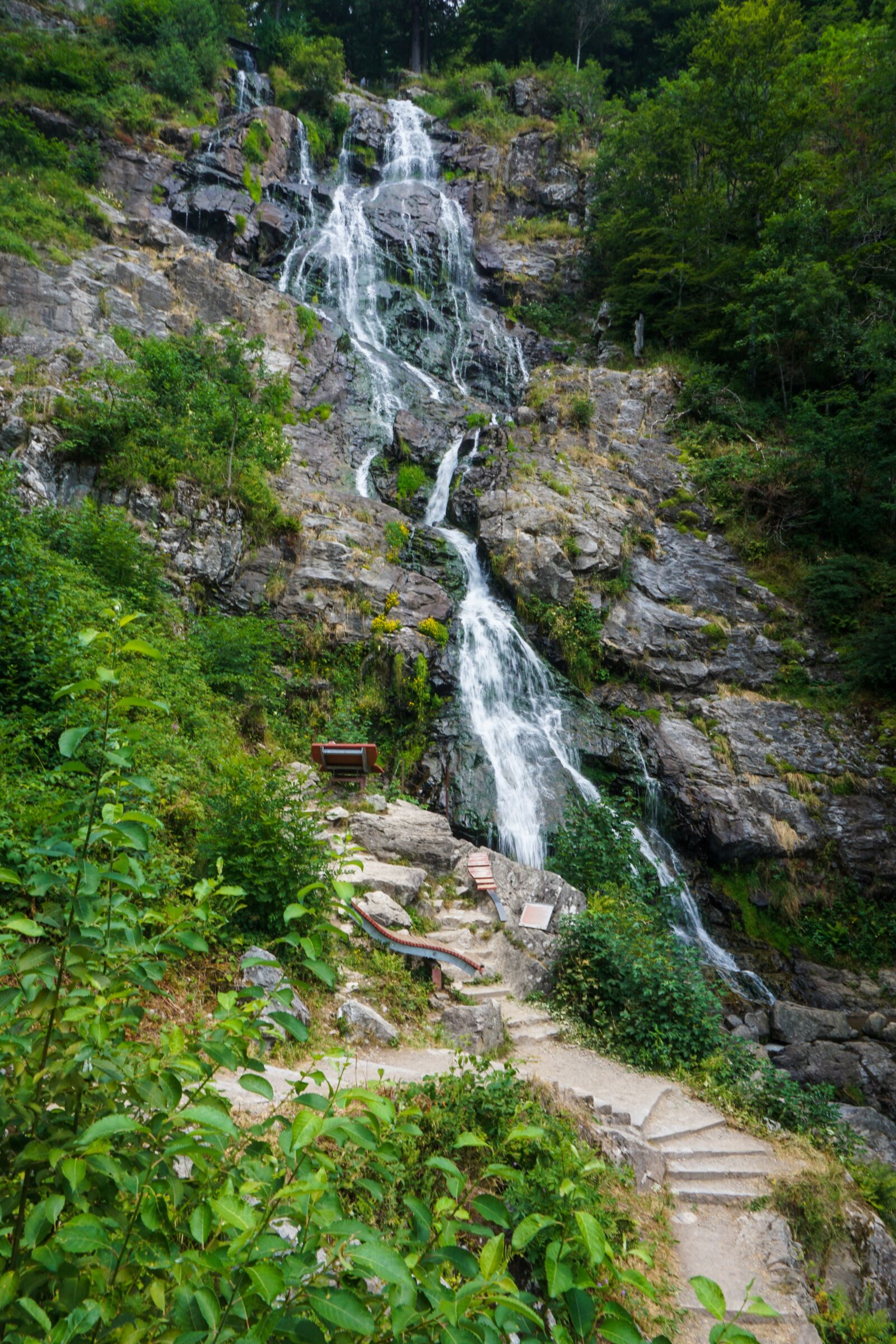 Sony E 16-50mm F3.5-5.6 PZ OSS sample photo. Water, waterfall, stones photography