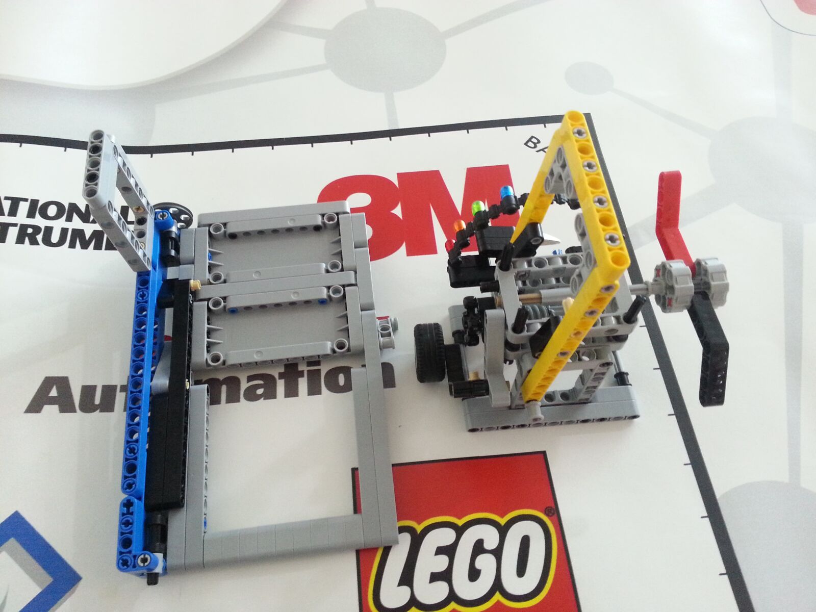 Samsung Galaxy Note2 sample photo. Lego, model, design photography