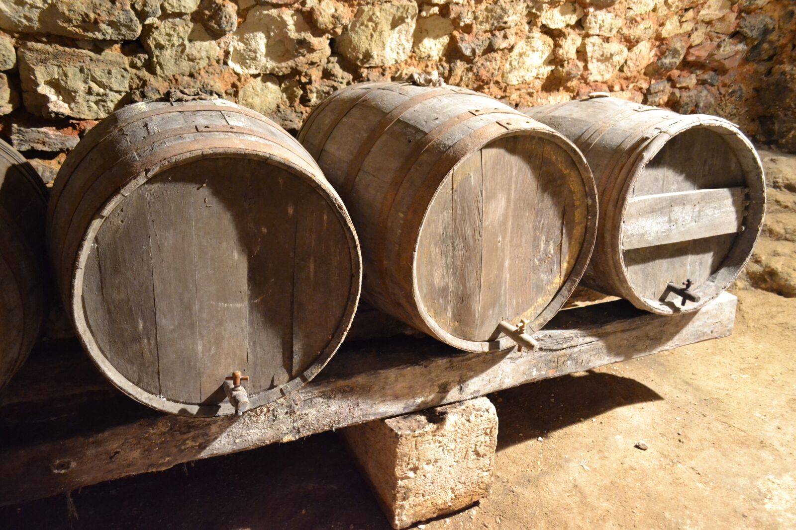 Nikon D3100 sample photo. Cave, barrel, wine photography