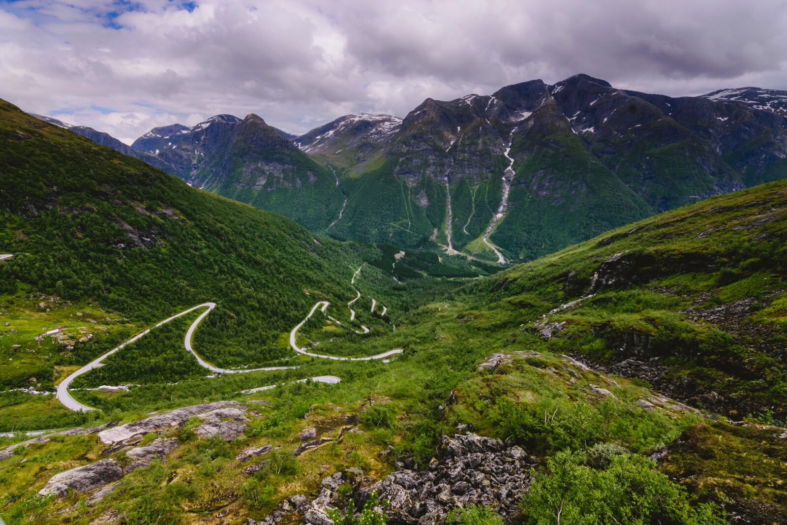 Nikon D5300 sample photo. Norway, balestrand, serpentine photography