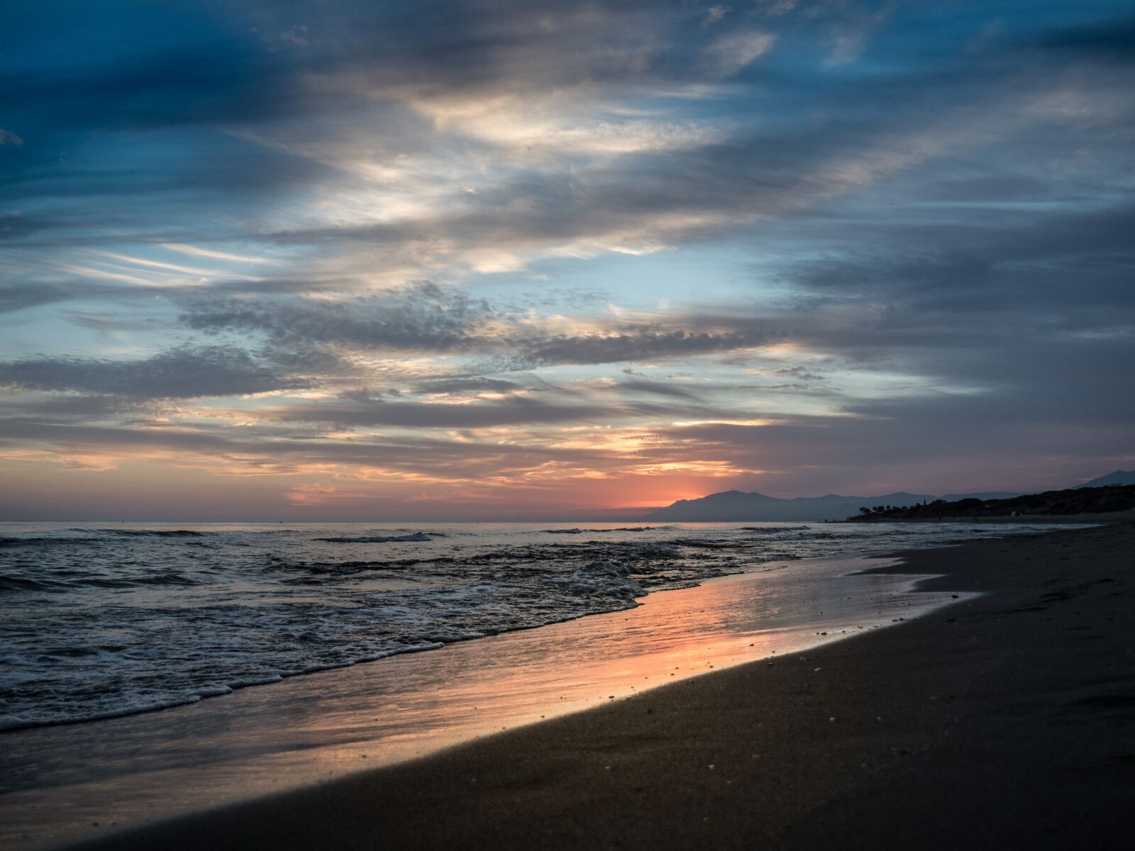 Olympus OM-D E-M5 II sample photo. Sunset, cabopino, marbella photography