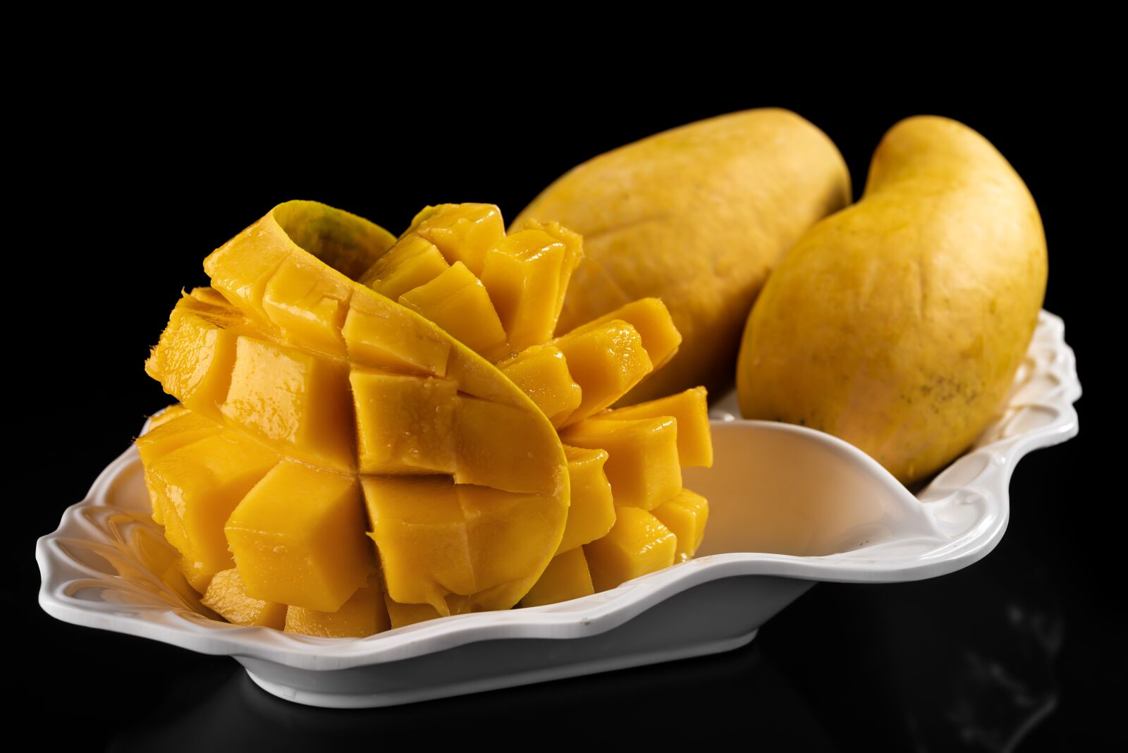 Nikon D810 sample photo. Mango, mangoes, fresh photography