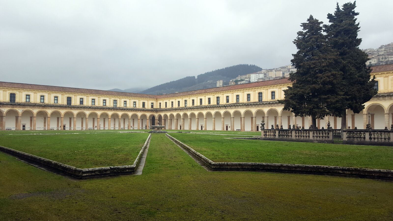 Samsung Galaxy S6 sample photo. The certosa di padula photography