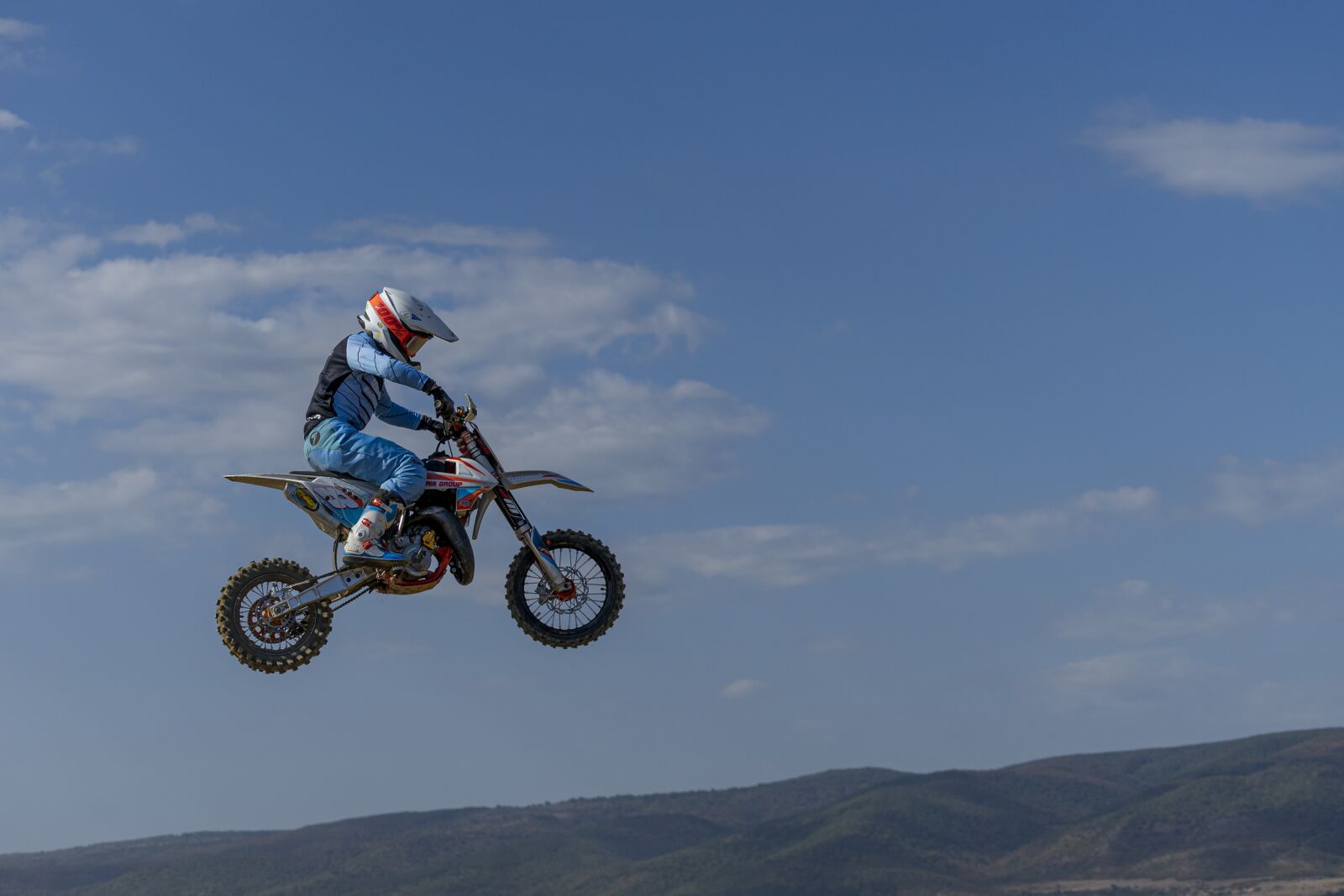 Sony a7 II + Sony FE 70-200mm F4 G OSS sample photo. Motocross, dirt, mud photography
