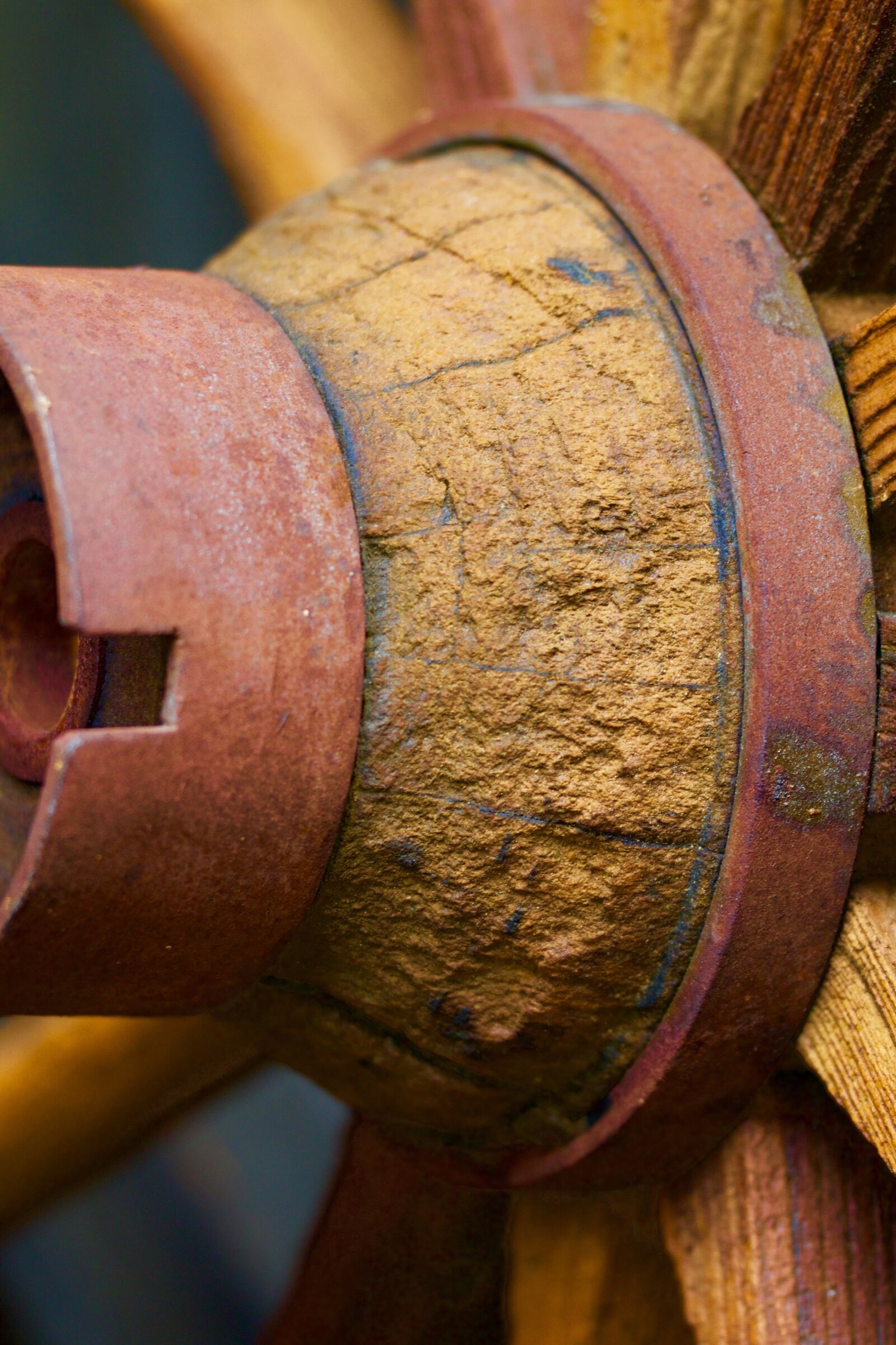 Canon EOS 70D sample photo. Hub, spoke, wood photography