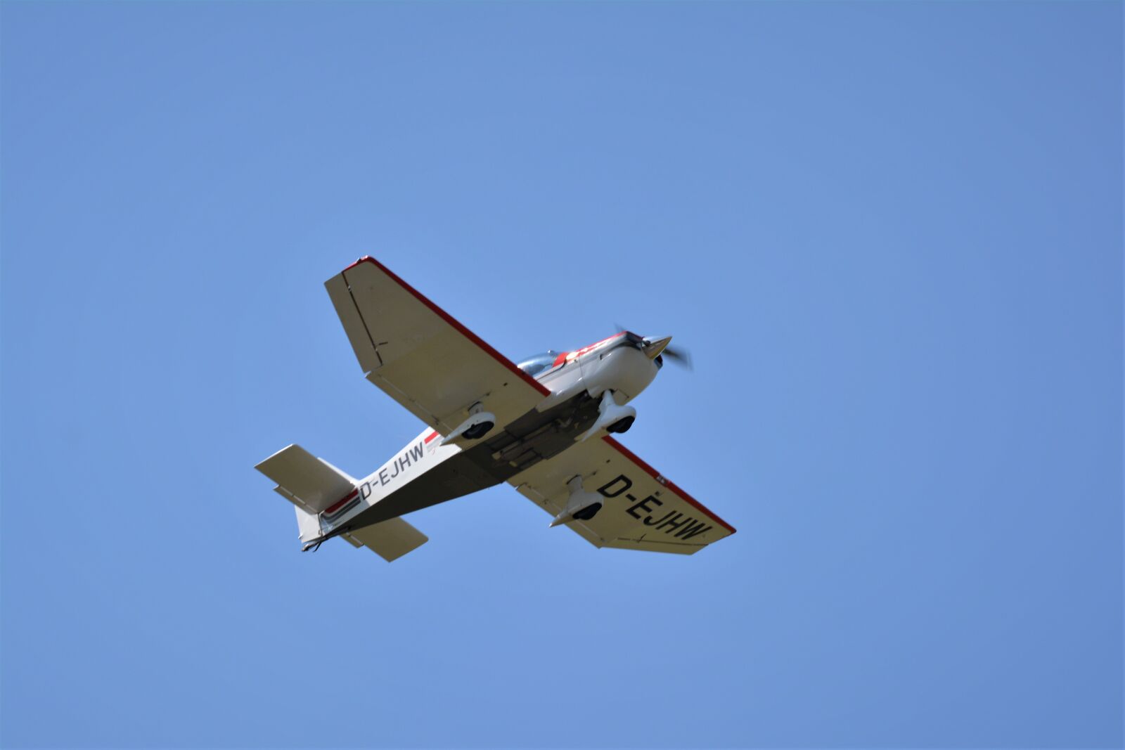 Nikon D5200 sample photo. Aircraft, light aircraft, flying photography