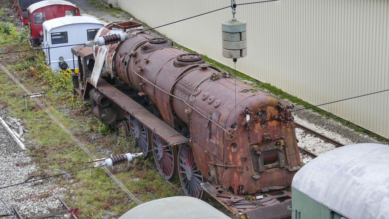 Panasonic Lumix DMC-FZ1000 sample photo. Steam locomotive, train, railway photography