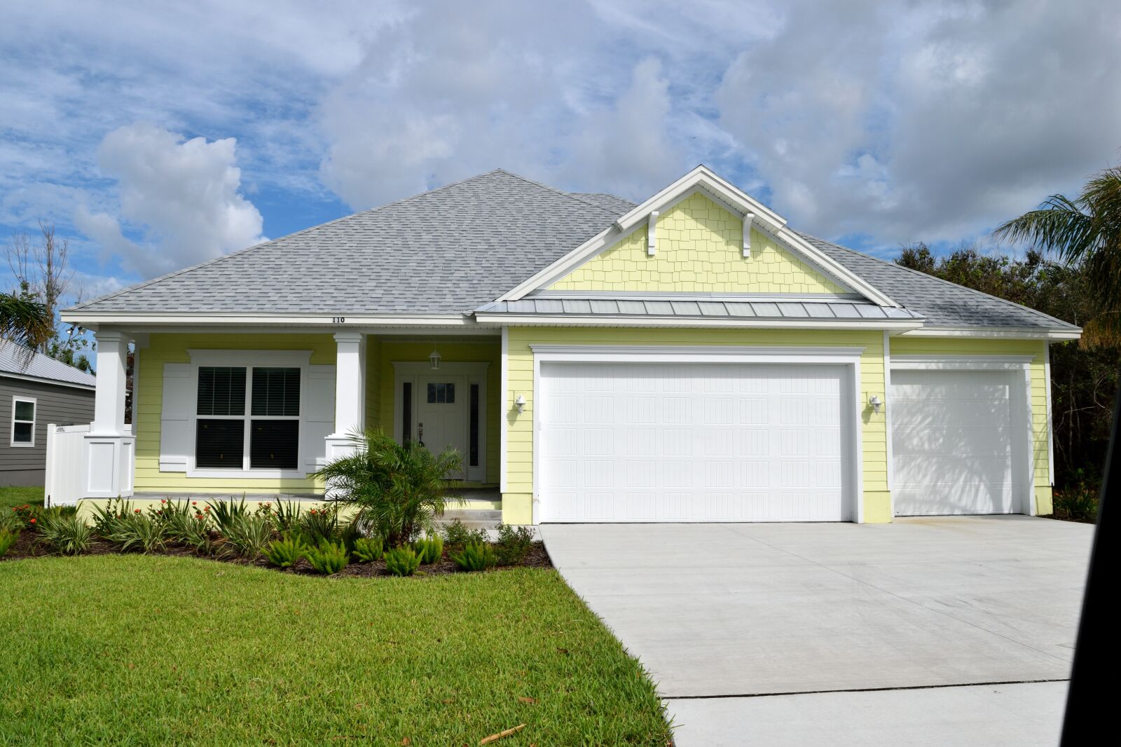 Nikon D3300 sample photo. New home, house, construction photography