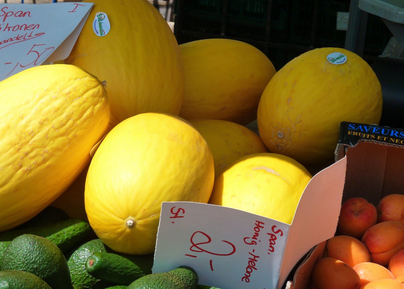 Panasonic DMC-TZ7 sample photo. Fruits, pulp, benefit from photography
