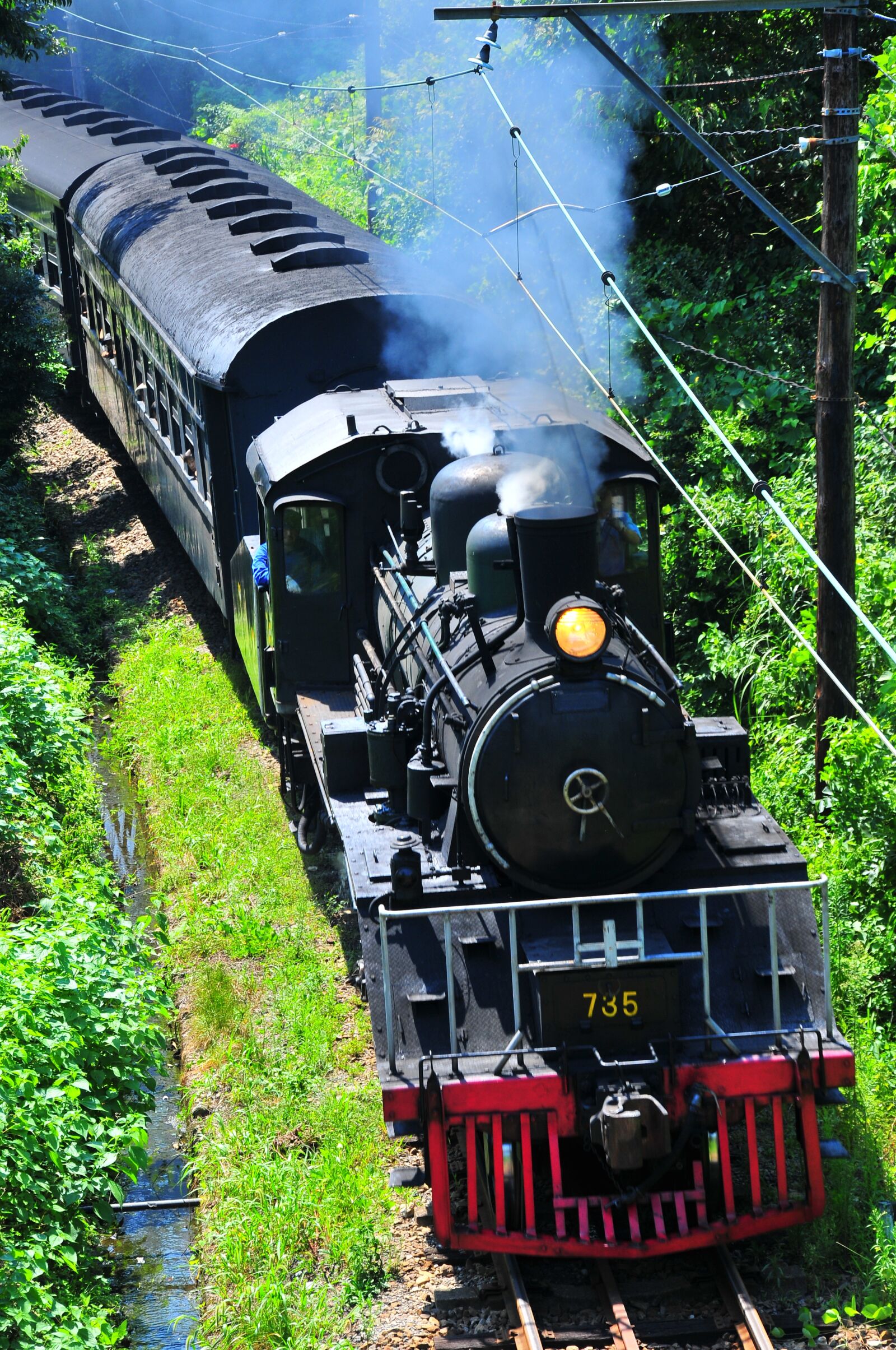 Nikon D300 sample photo. Automobile, locomotive, electric train photography