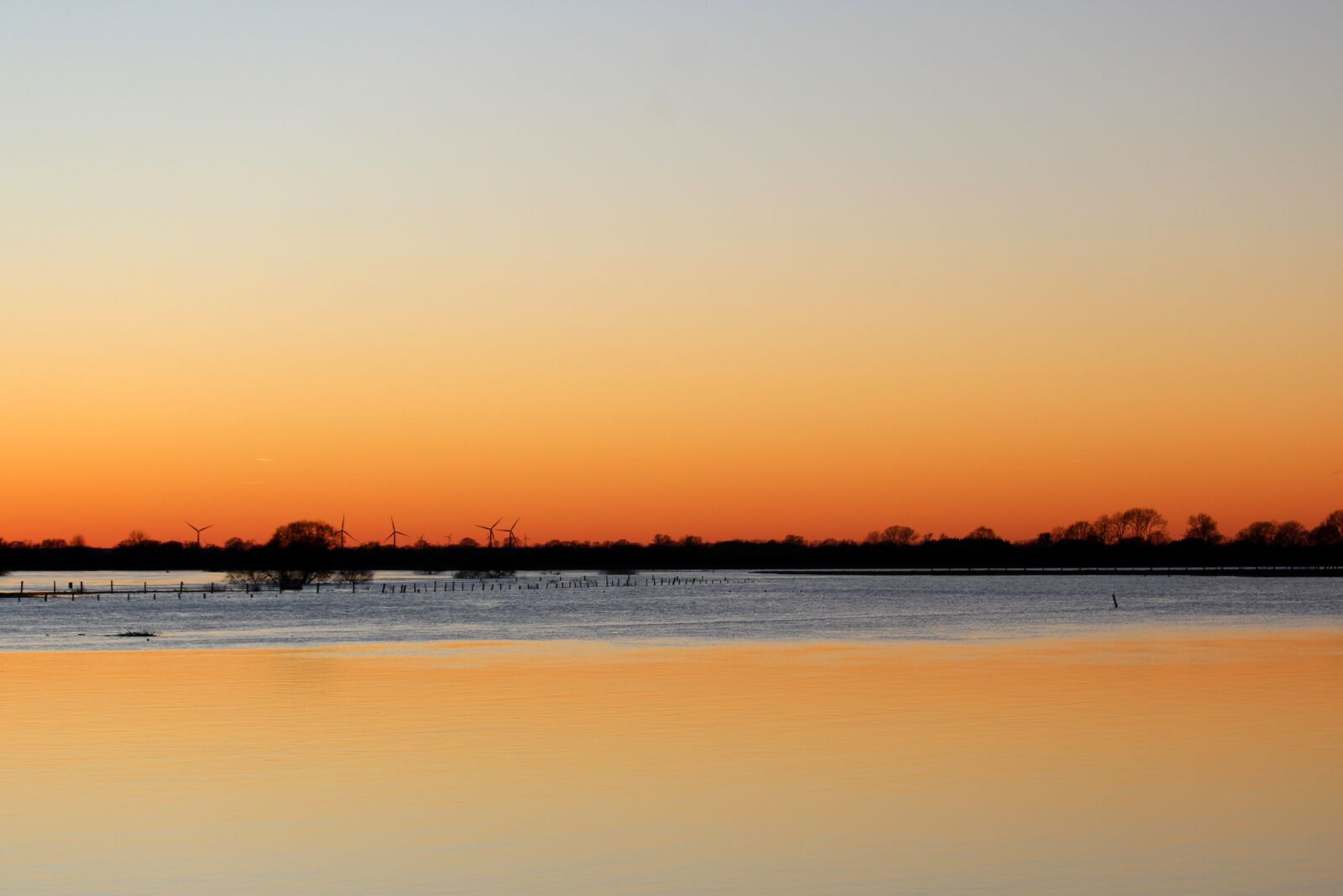 Canon EF-S 55-250mm F4-5.6 IS STM sample photo. Sunset, dawn, waters photography