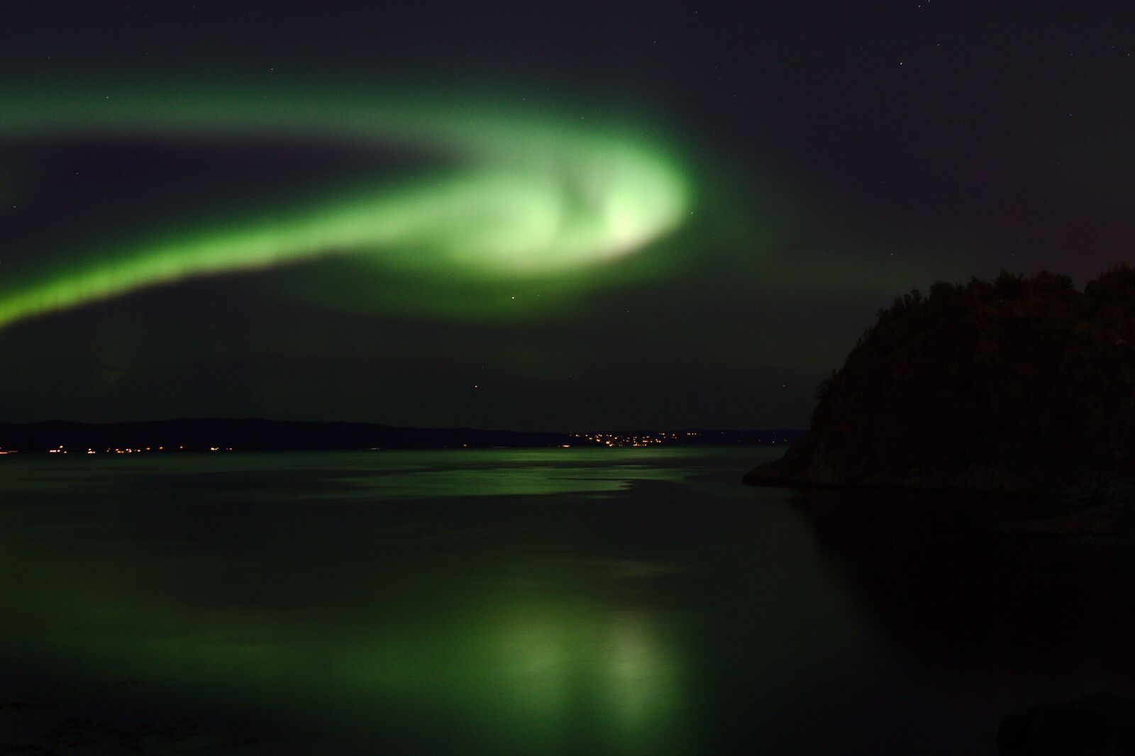 Canon EOS 600D (Rebel EOS T3i / EOS Kiss X5) sample photo. Aurora, aurora, borealis, colorful photography