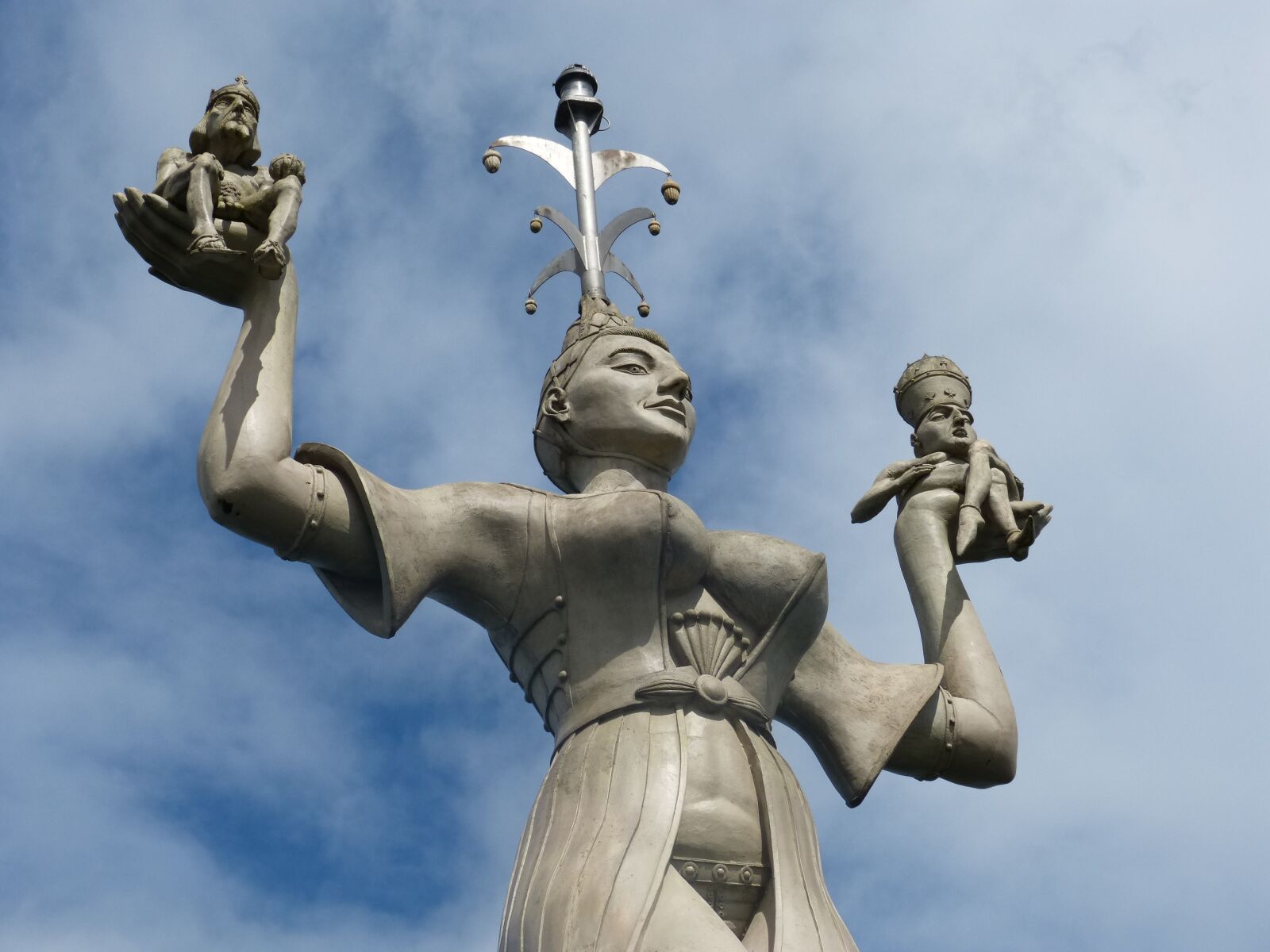 Panasonic DMC-FZ62 sample photo. Statue, concrete, symbolism photography