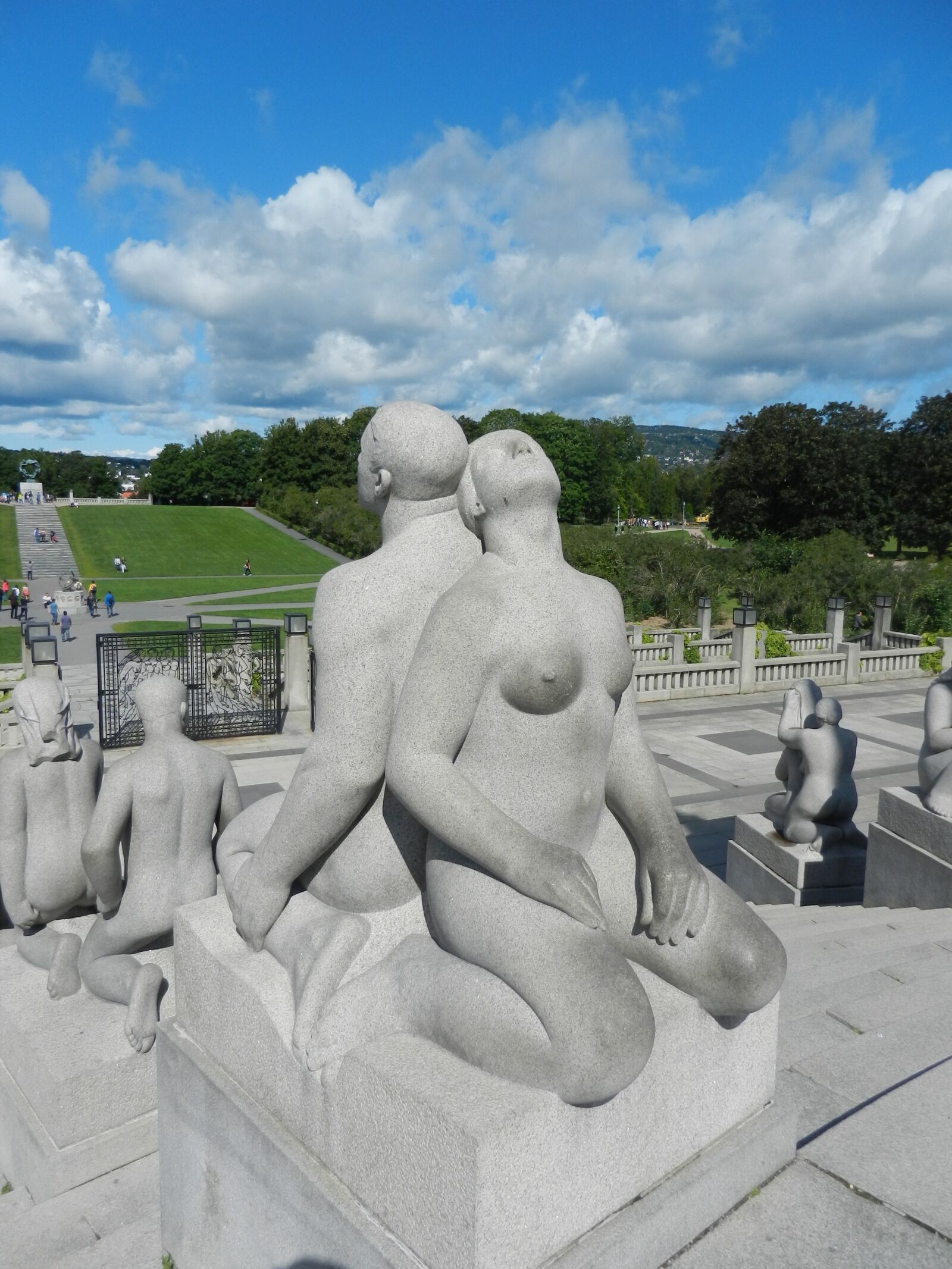 Nikon Coolpix S9100 sample photo. Art, pair, stone photography