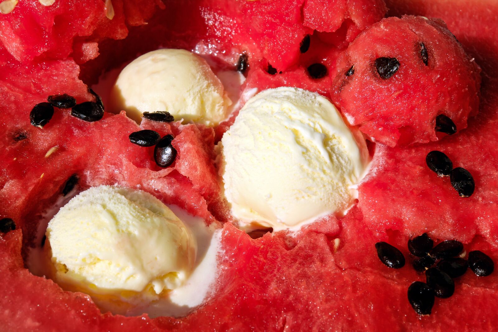 Fujifilm X-T10 + Fujifilm XF 35mm F1.4 R sample photo. Ice cream, ice, vanilla photography