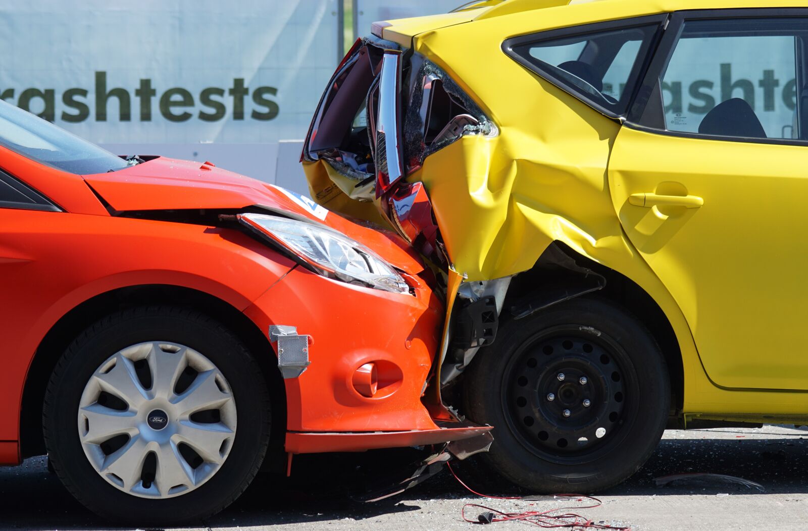 Sony 70-400mm F4-5.6 G SSM sample photo. Crash test, collision, 60 photography