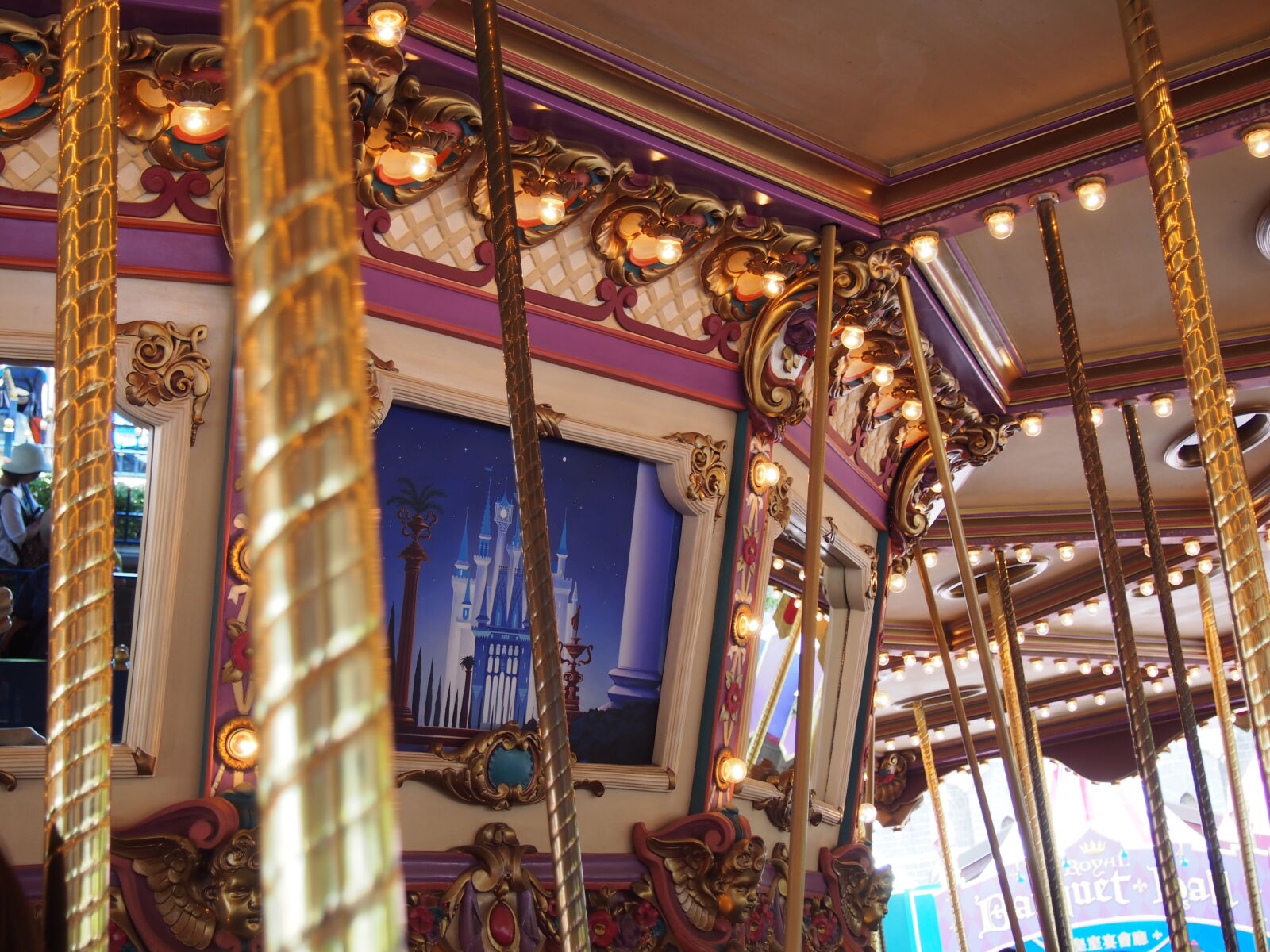 Olympus PEN E-PL5 sample photo. Amusement, park, carousel, disney photography