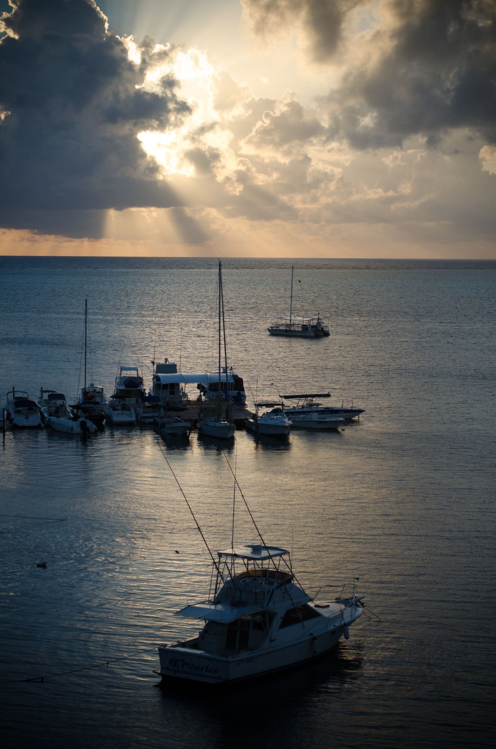 Nikon D5100 sample photo. San andr s, boat photography