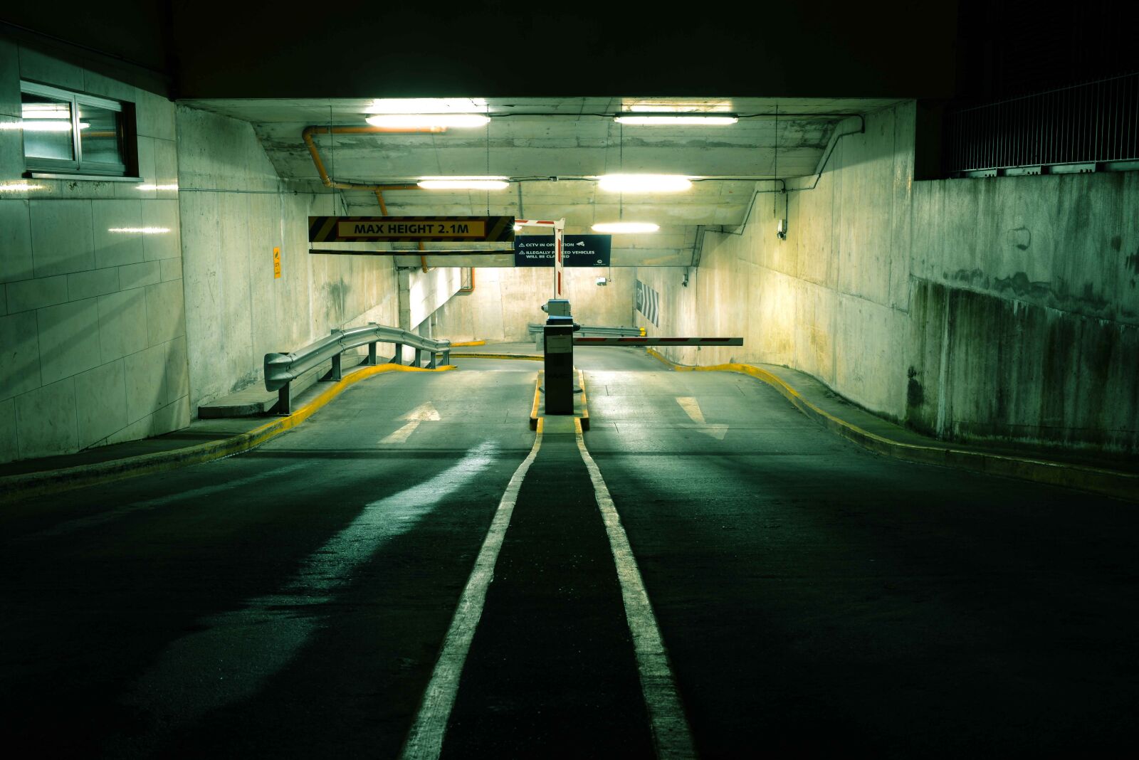 Nikon D800 sample photo. Empty, transportation system, light photography