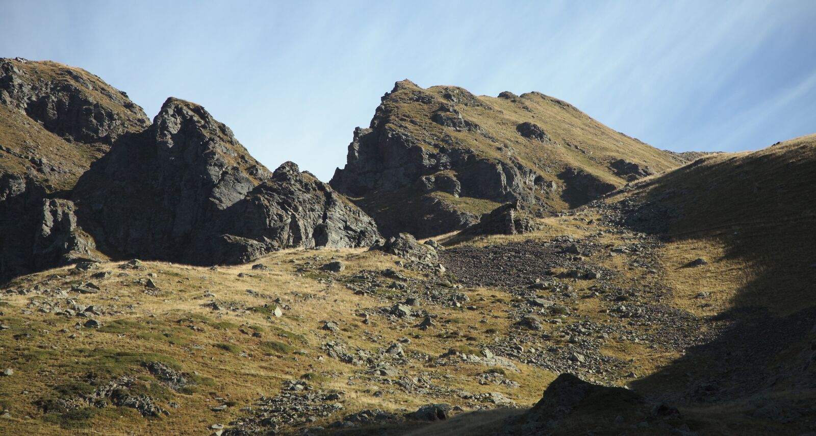 Canon EOS 5D Mark II sample photo. Mountain range, mountains, rock photography