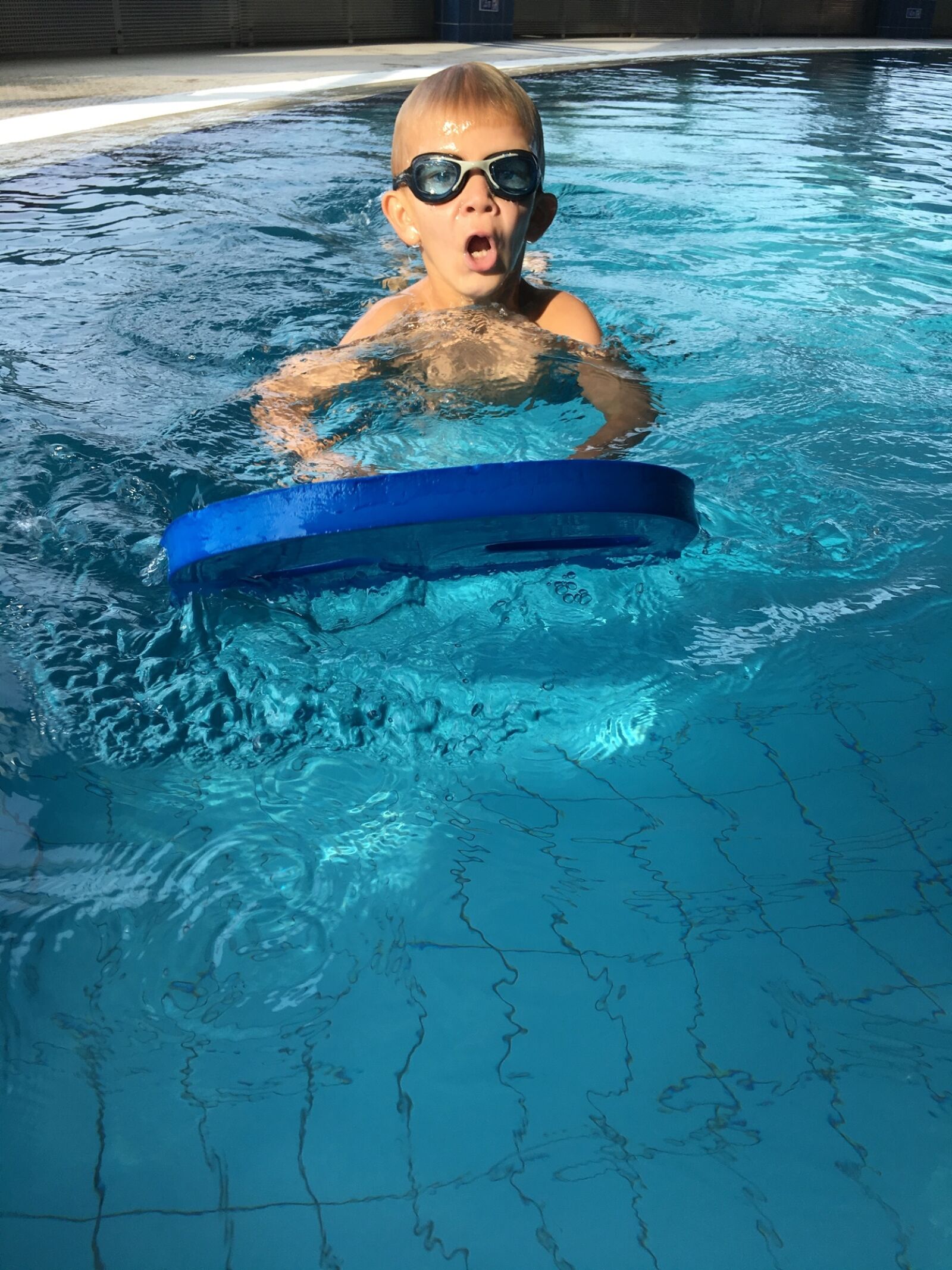Apple iPhone 6s sample photo. Swimming, child, pool photography