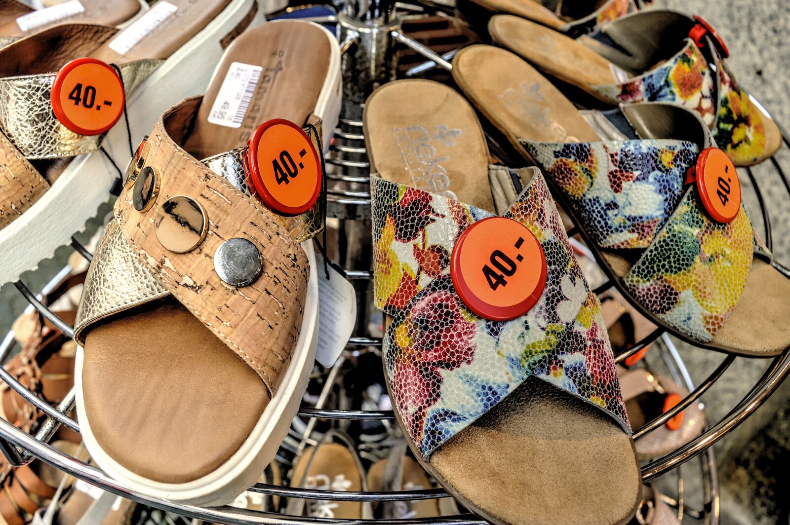 Nikon D3200 sample photo. Shoe, sale, sales photography