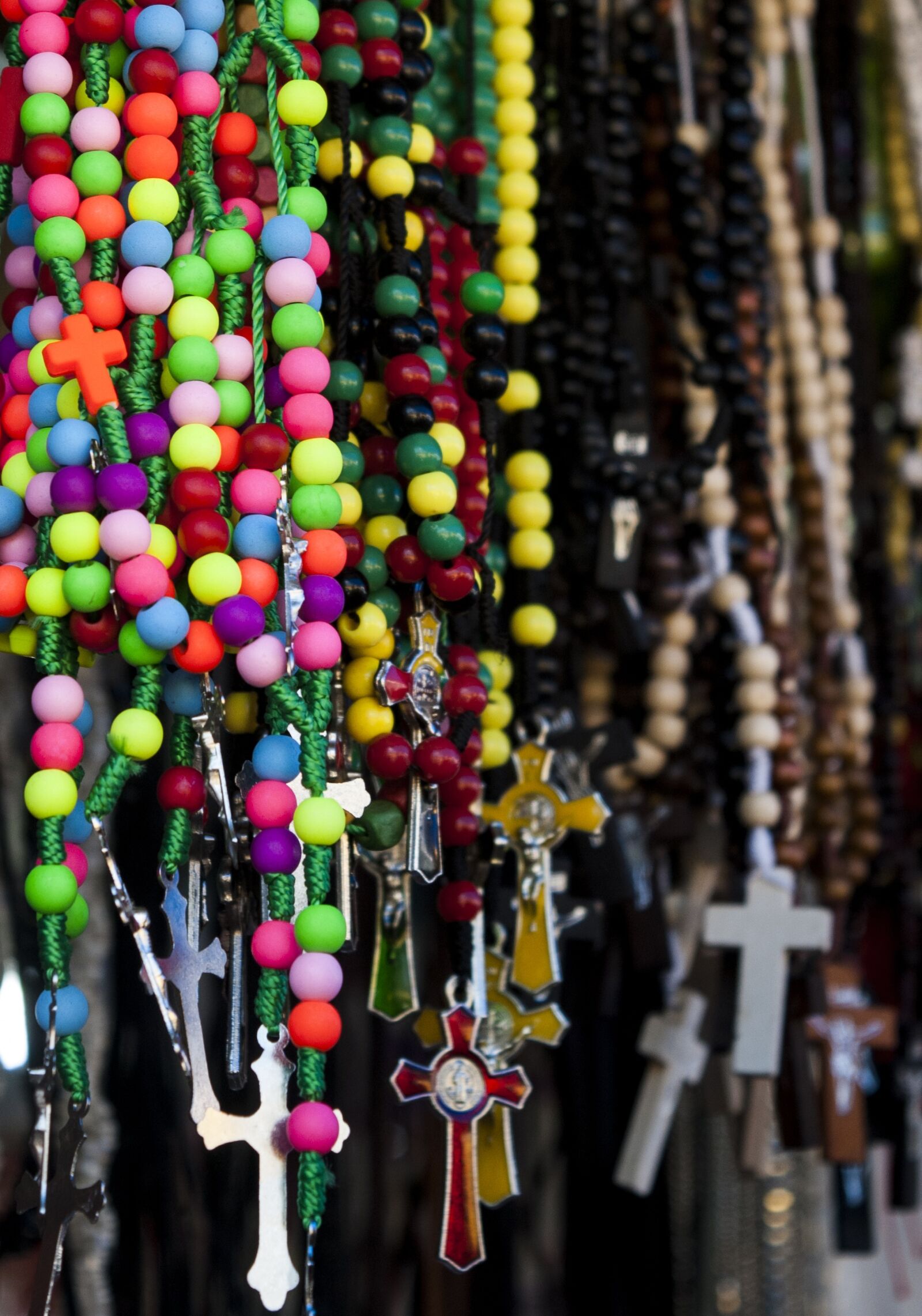 Nikon D3000 sample photo. Chain, fashion, necklace photography