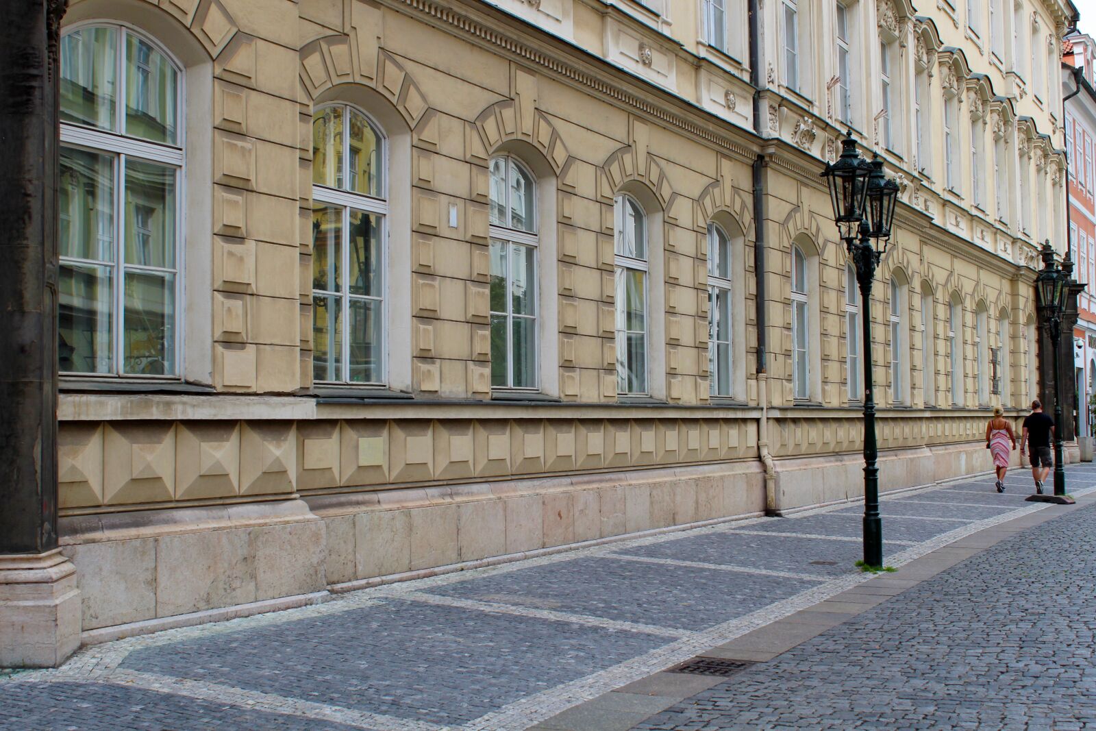 Canon EOS 1300D (EOS Rebel T6 / EOS Kiss X80) sample photo. Prague, facades, czech republic photography