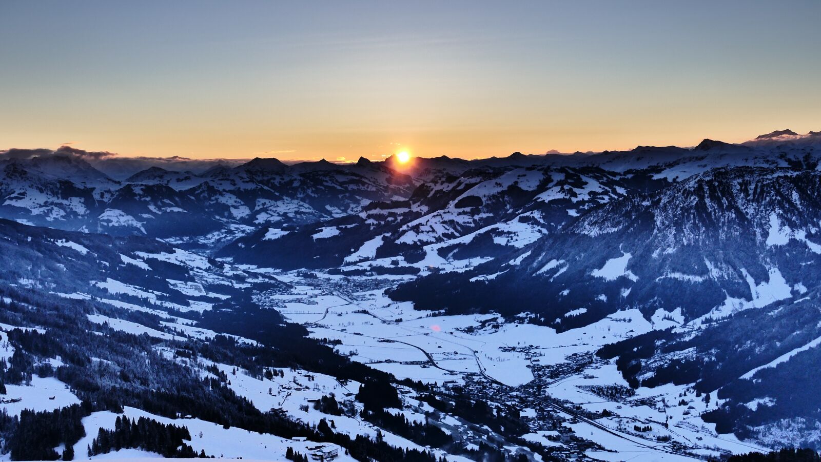 Panasonic Lumix DMC-FZ1000 sample photo. Sunrise, high salve austria photography
