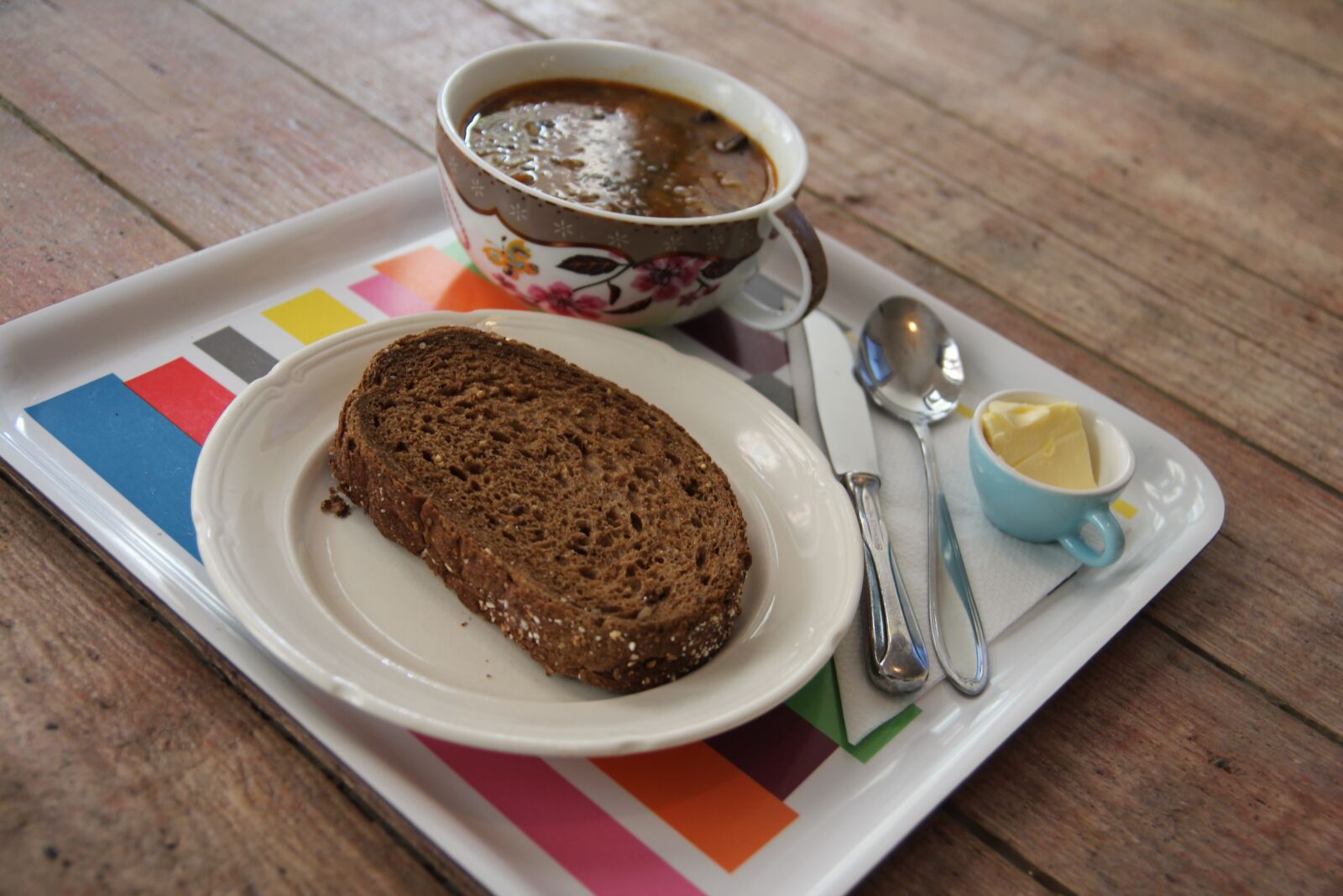 Canon EOS 600D (Rebel EOS T3i / EOS Kiss X5) sample photo. Soup, bread, butter photography