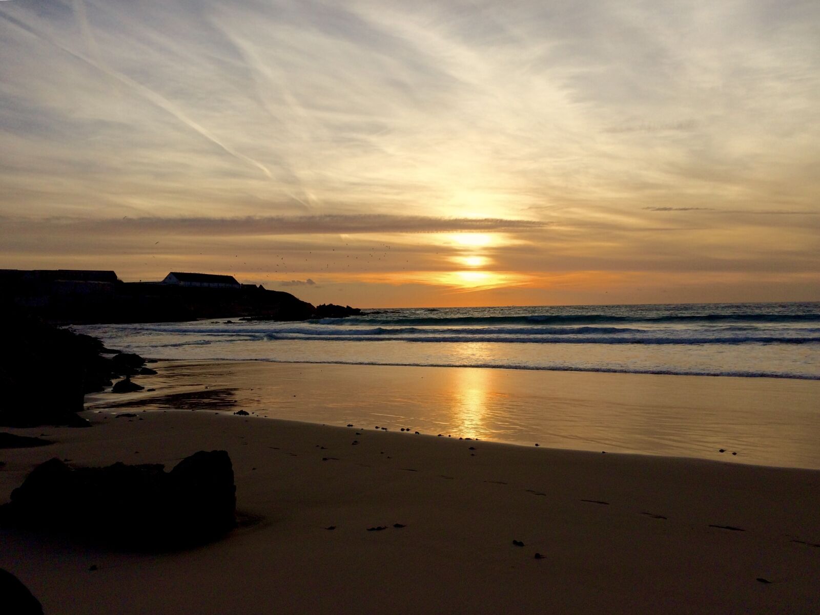 iPhone 5s back camera 4.15mm f/2.2 sample photo. Sunset, sea, horizon photography