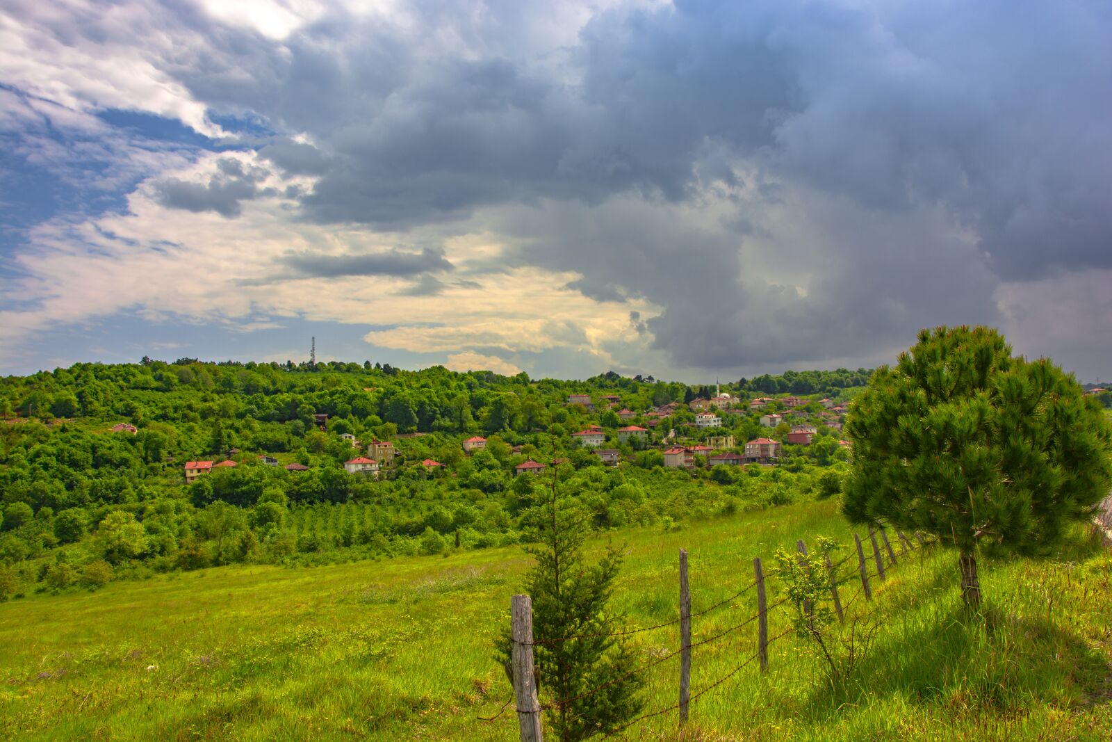 Nikon D5200 sample photo. Landscape, village, rural photography