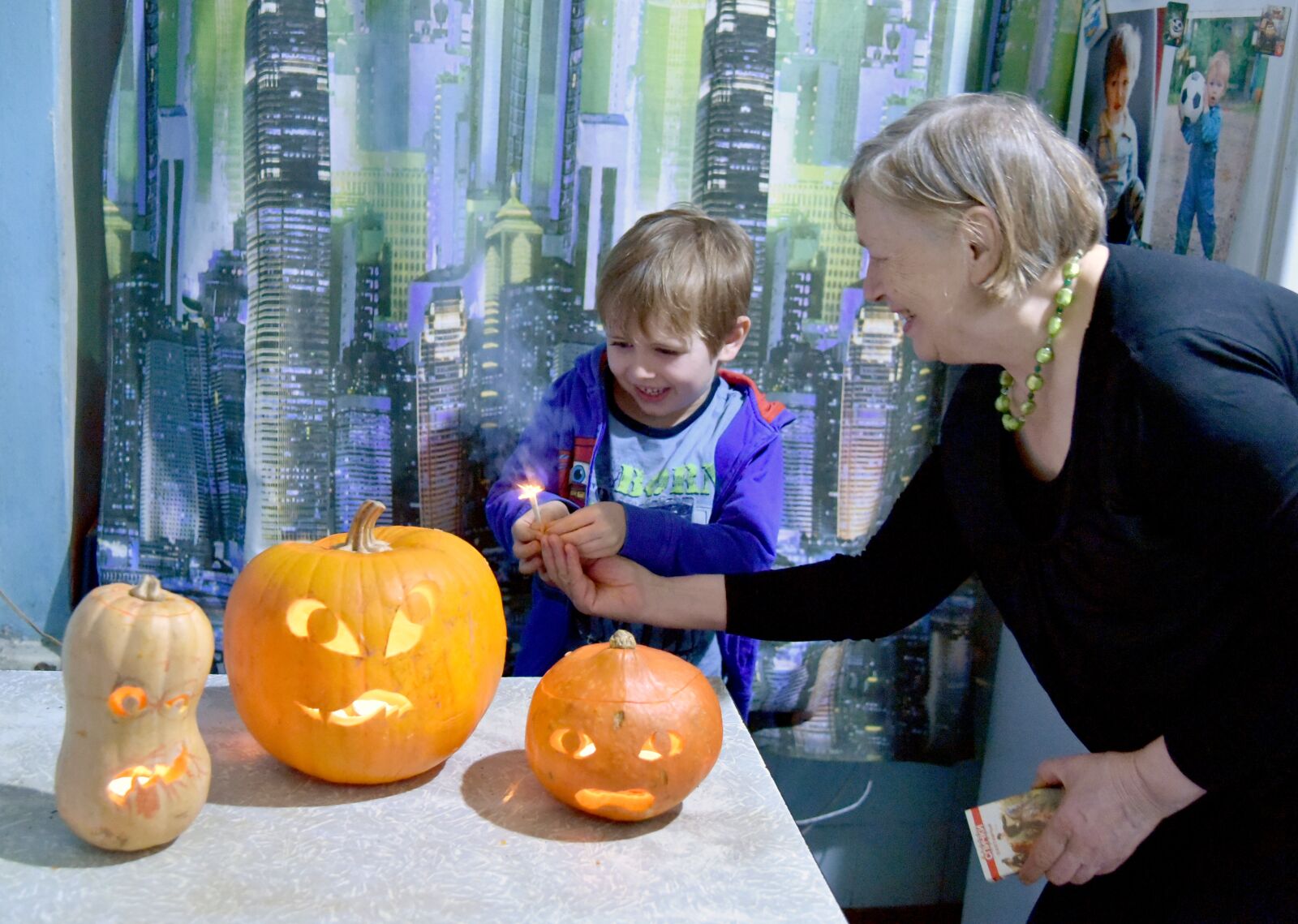 Nikon D750 sample photo. Pumpkin, boy, halloween photography