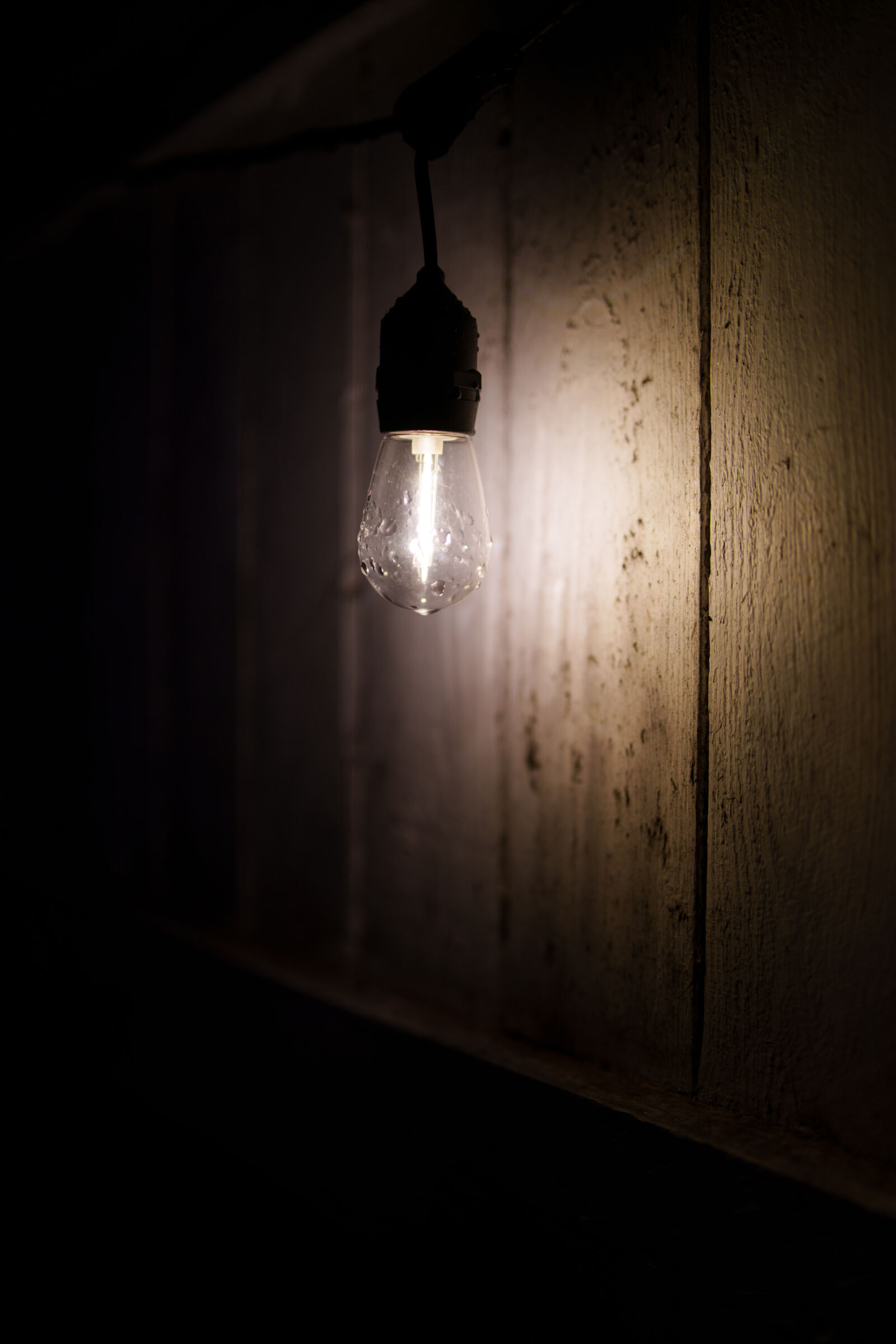 Samyang AF 35mm F1.4 P sample photo. Light of solitude photography