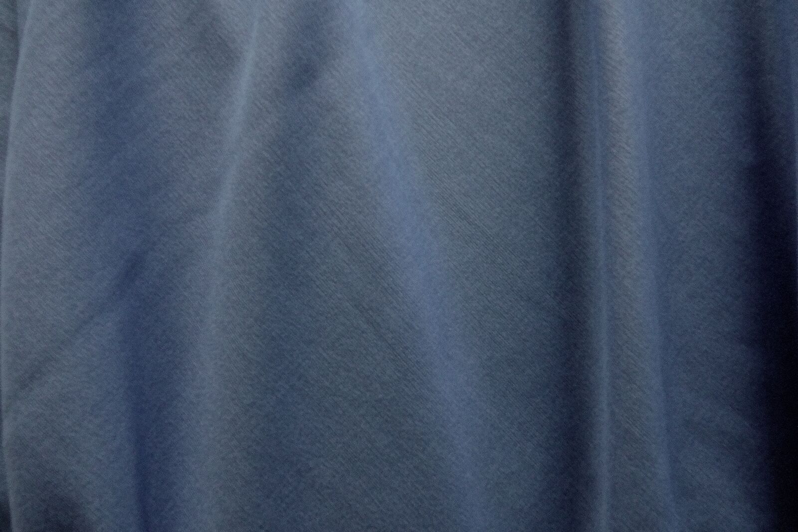 Sony Cyber-shot DSC-RX10 IV sample photo. Fabric, folds, color photography